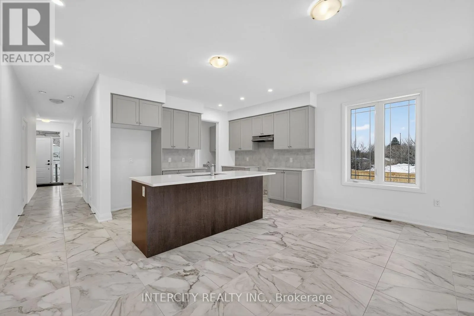 38 LEGACY CIRCLE