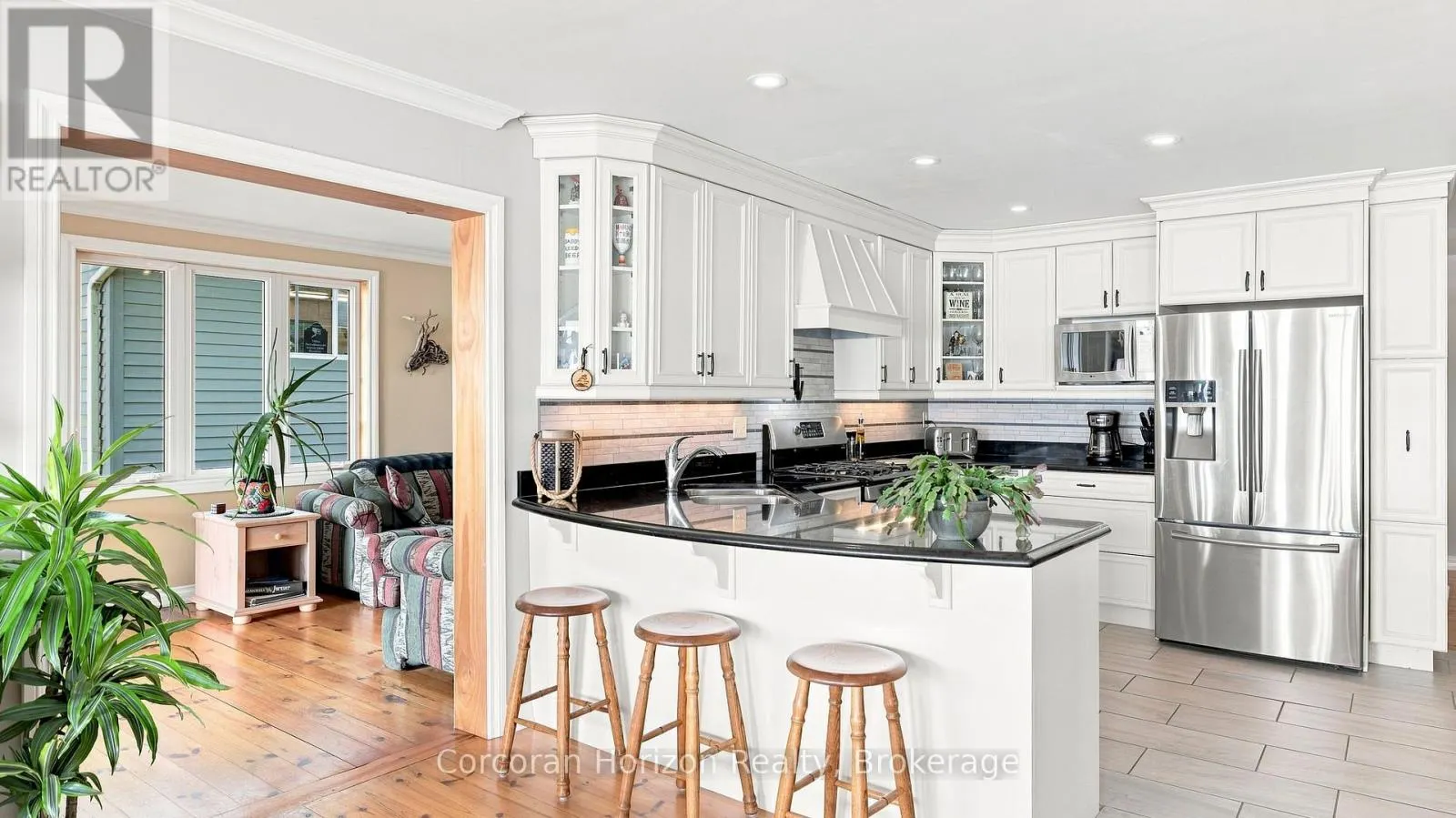 380 ROBINS POINT ROAD