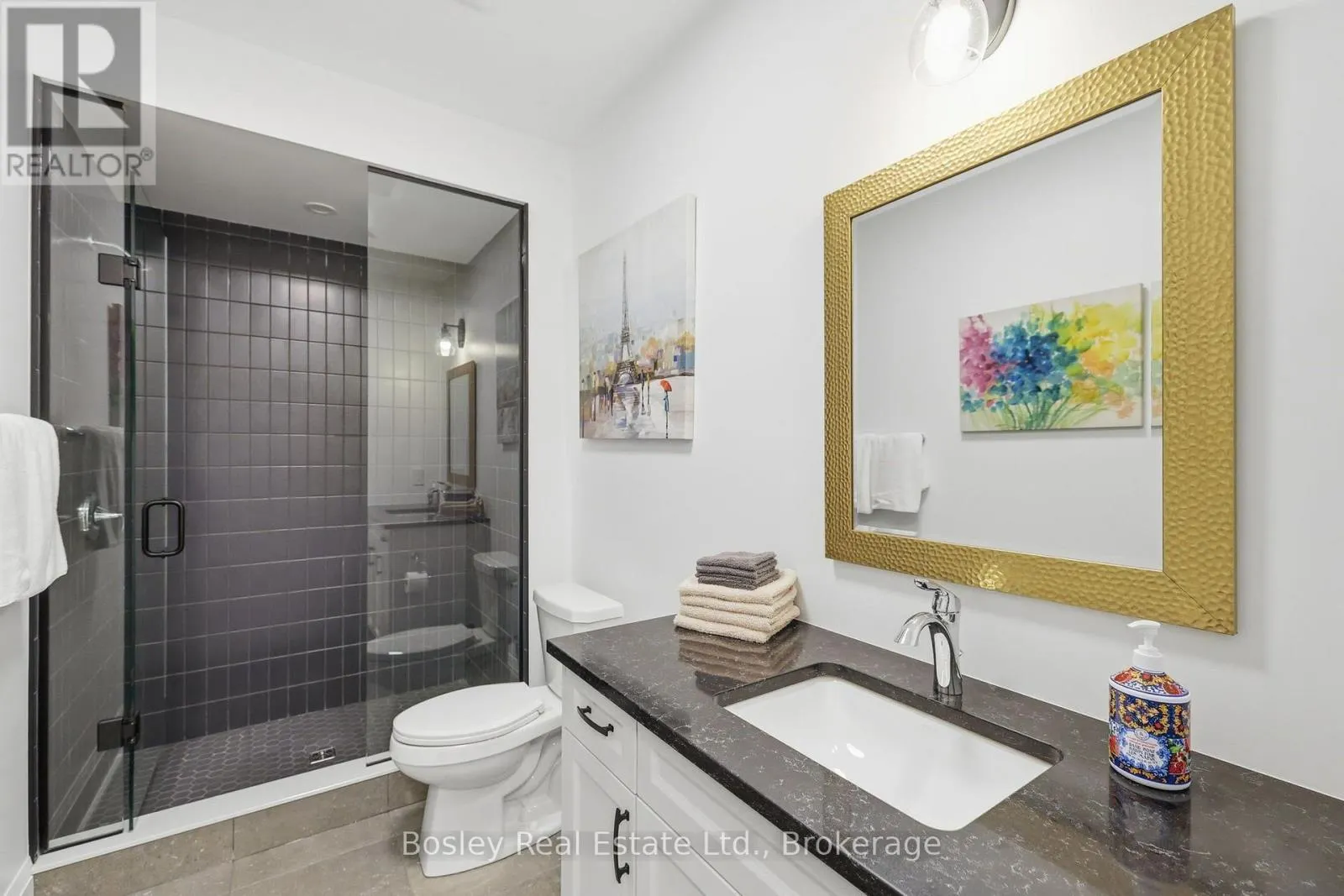 15 PRIVATE MCKAY DRIVE