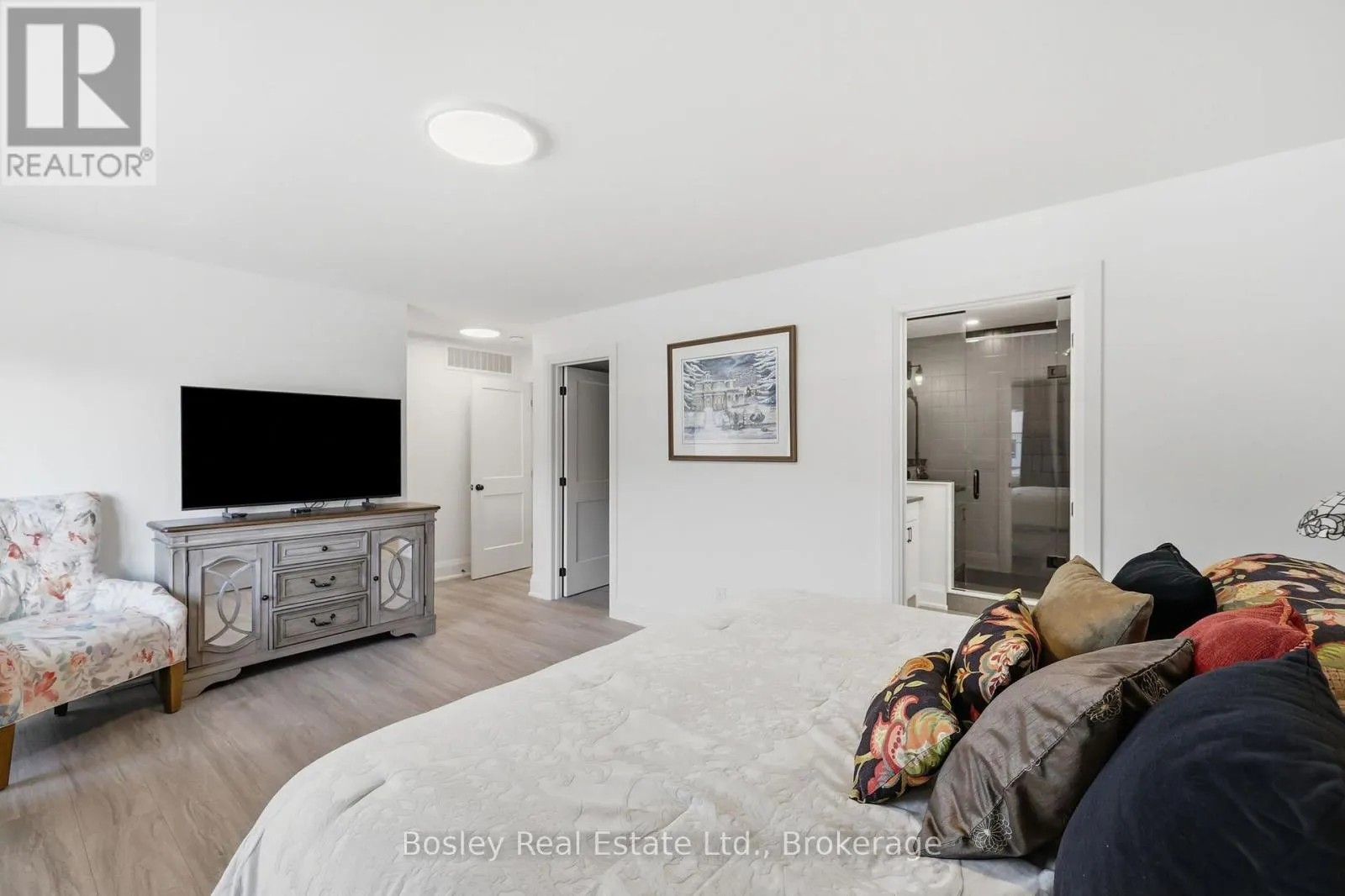 15 PRIVATE MCKAY DRIVE