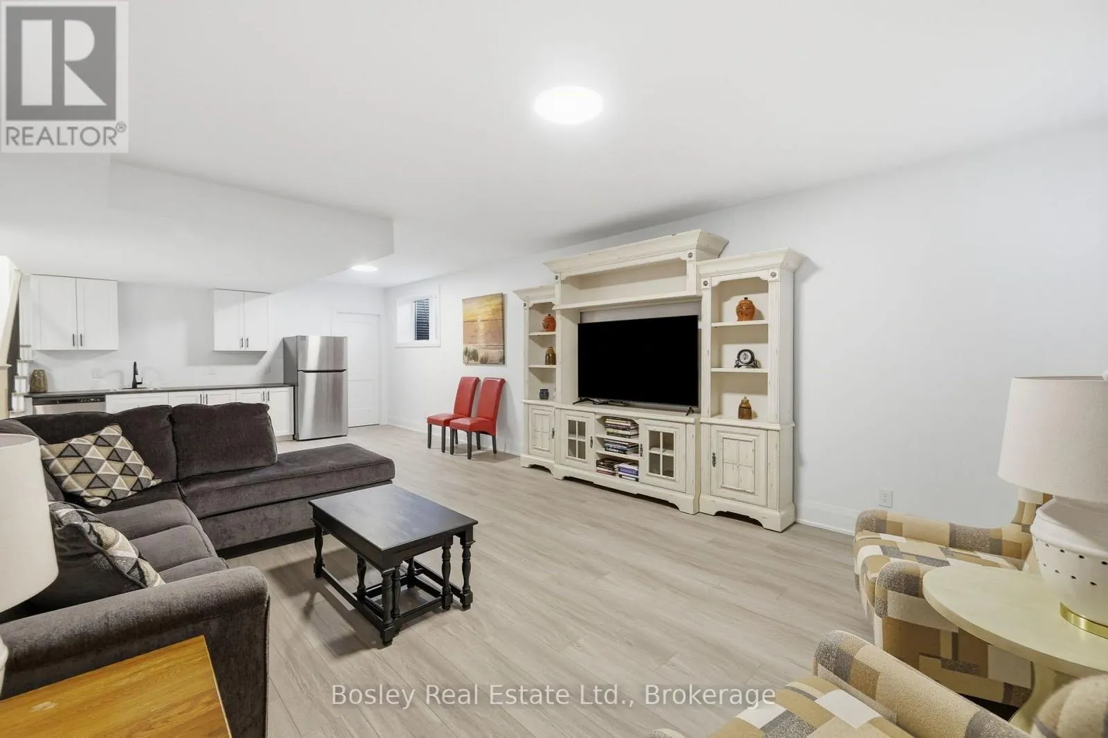 15 PRIVATE MCKAY DRIVE