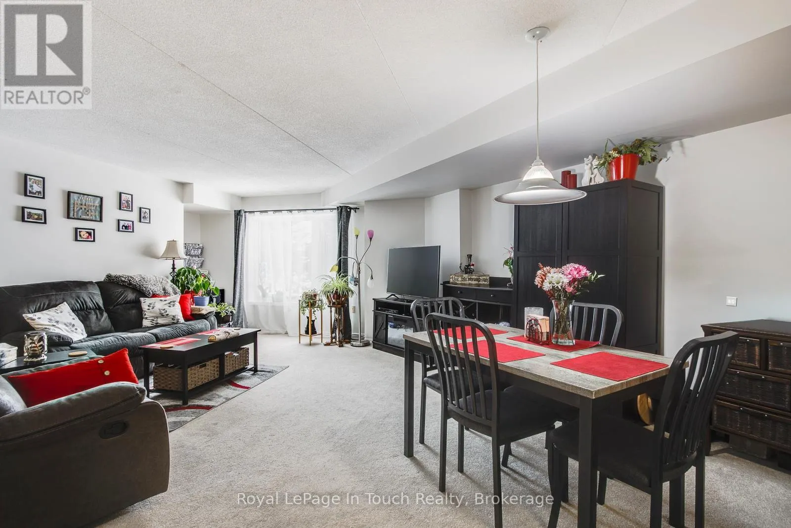 310 - 333 LAFONTAINE ROAD W #310