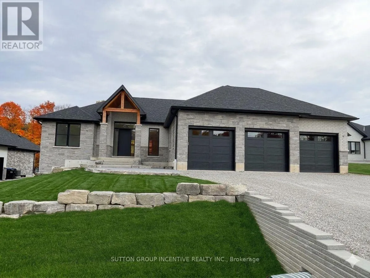 5 JEAN MILLER COURT