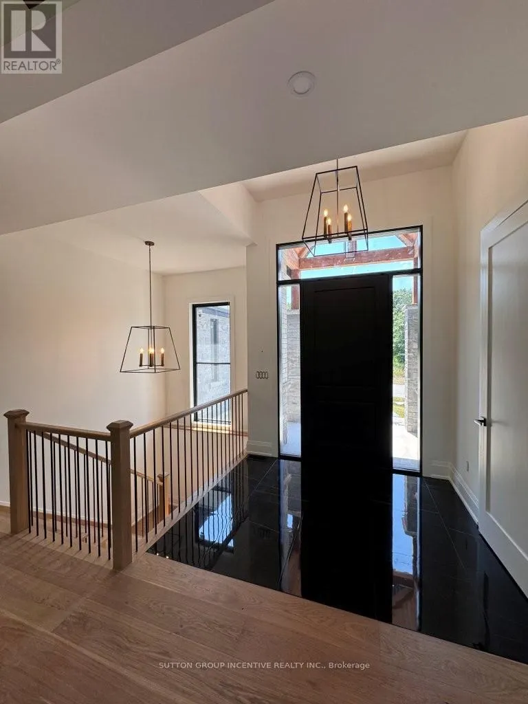 5 JEAN MILLER COURT