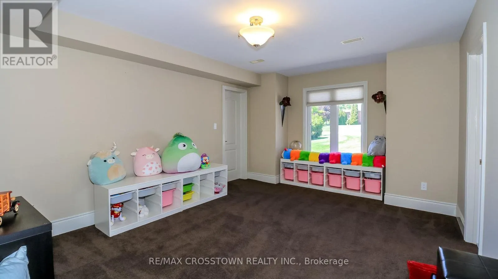 183 LAKESHORE ROAD W