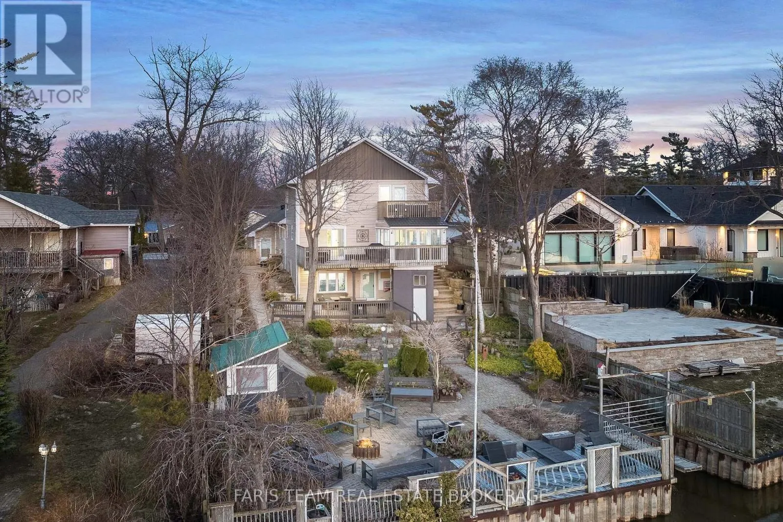 60 RIVER AVENUE CRESCENT