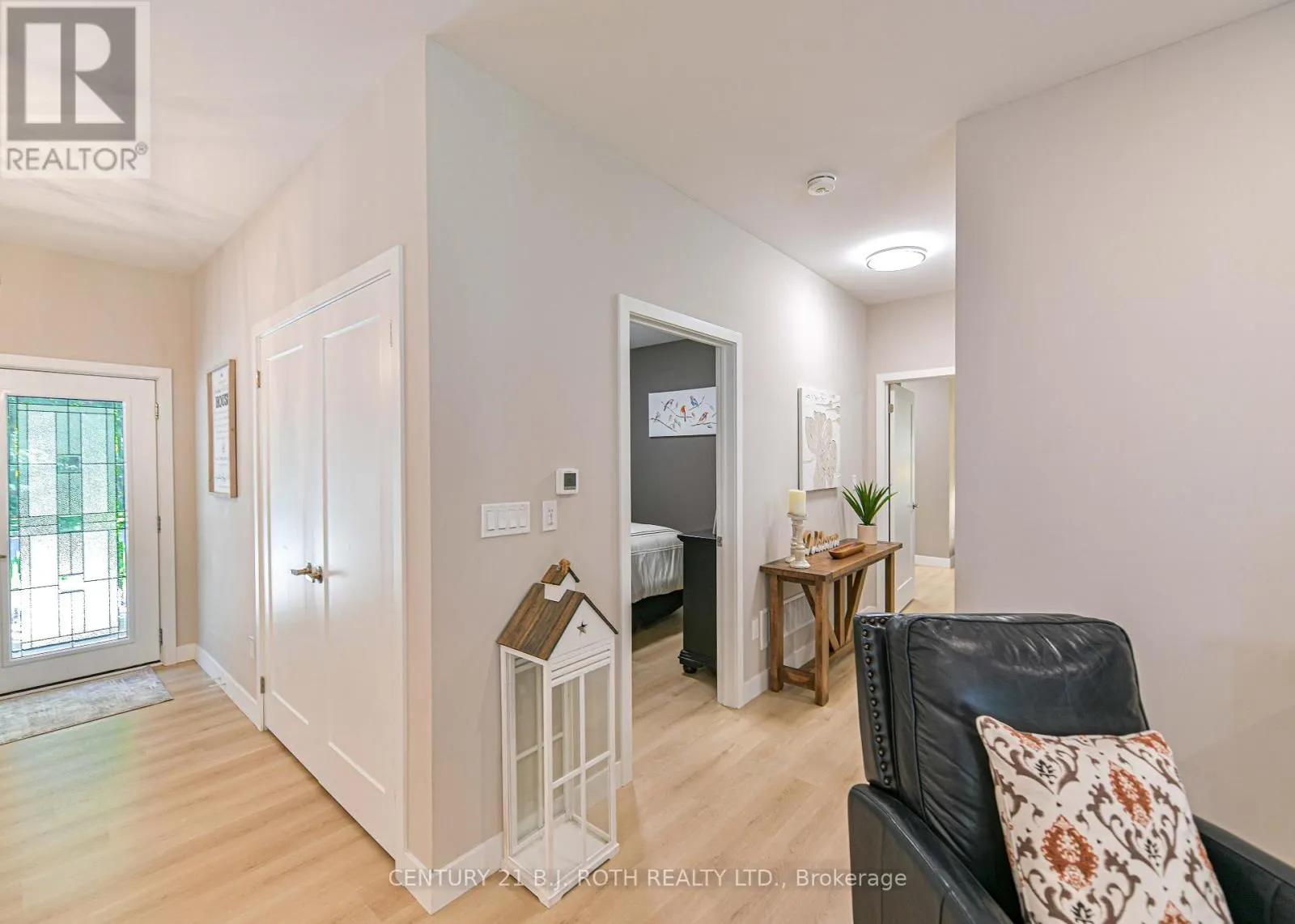 1650 TRADER COWAN ROAD