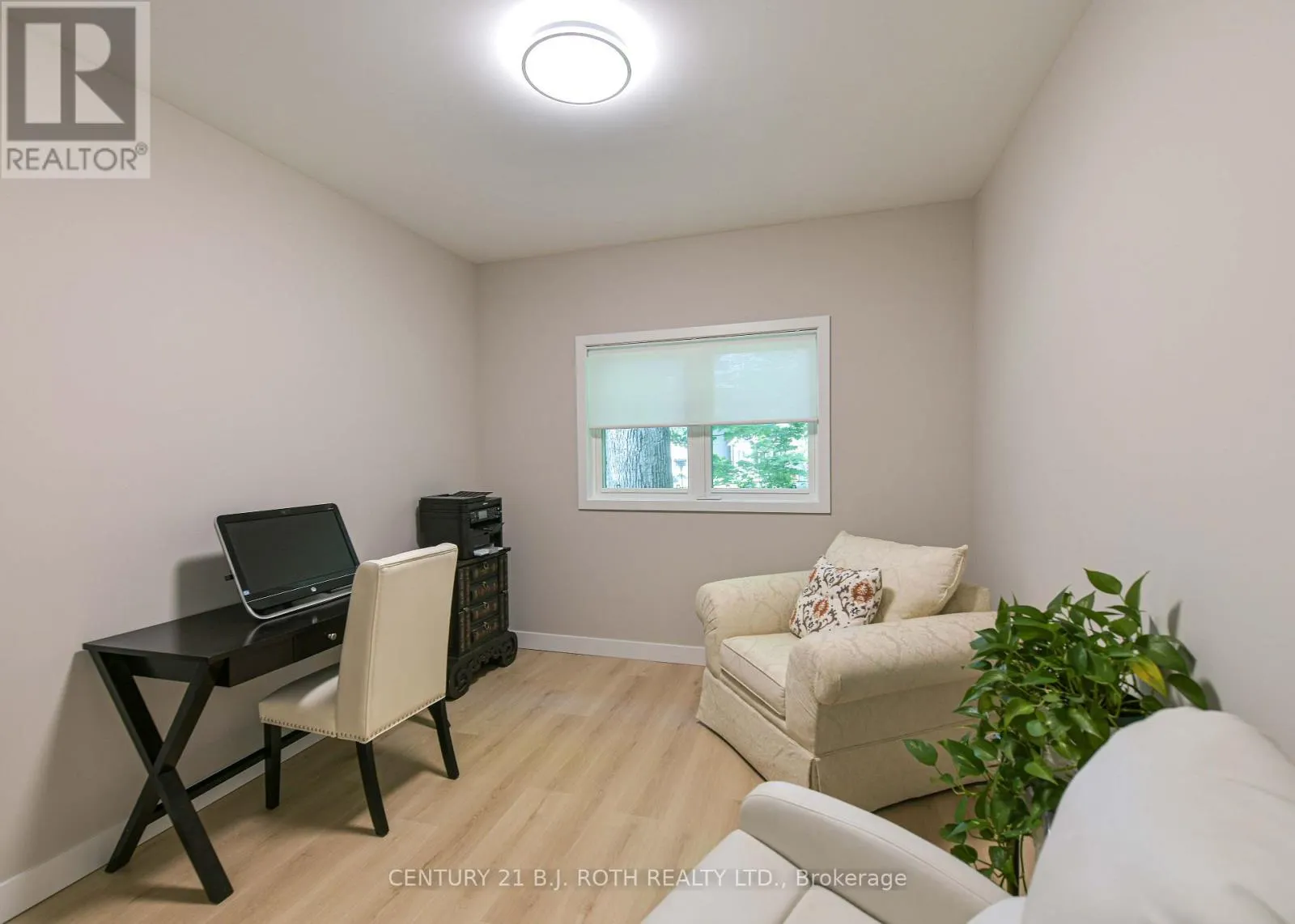 1650 TRADER COWAN ROAD