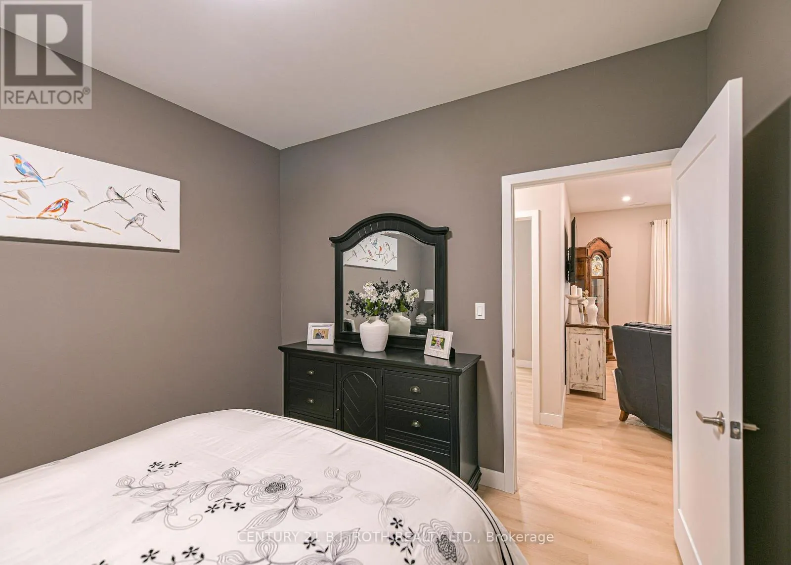 1650 TRADER COWAN ROAD