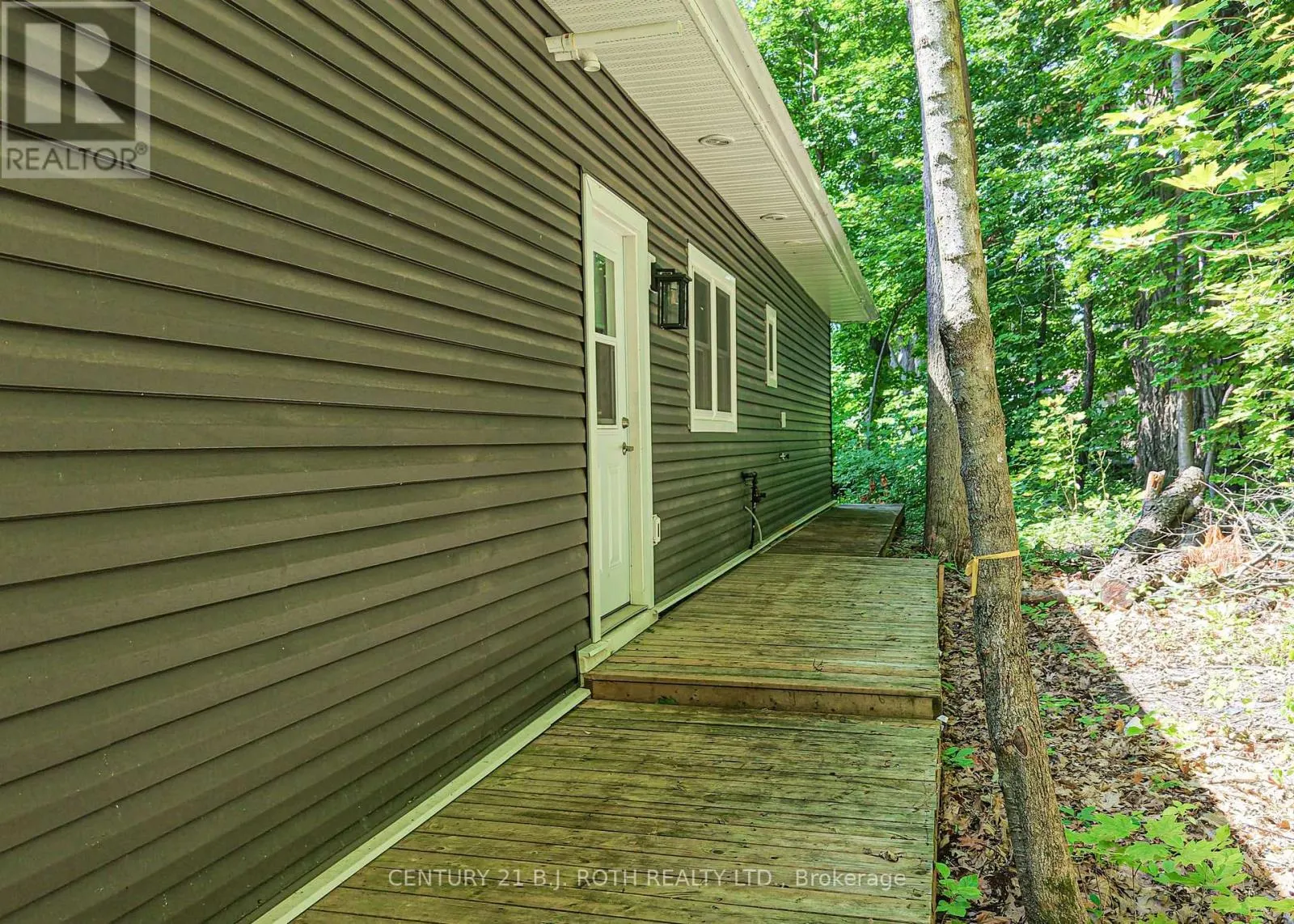 1650 TRADER COWAN ROAD