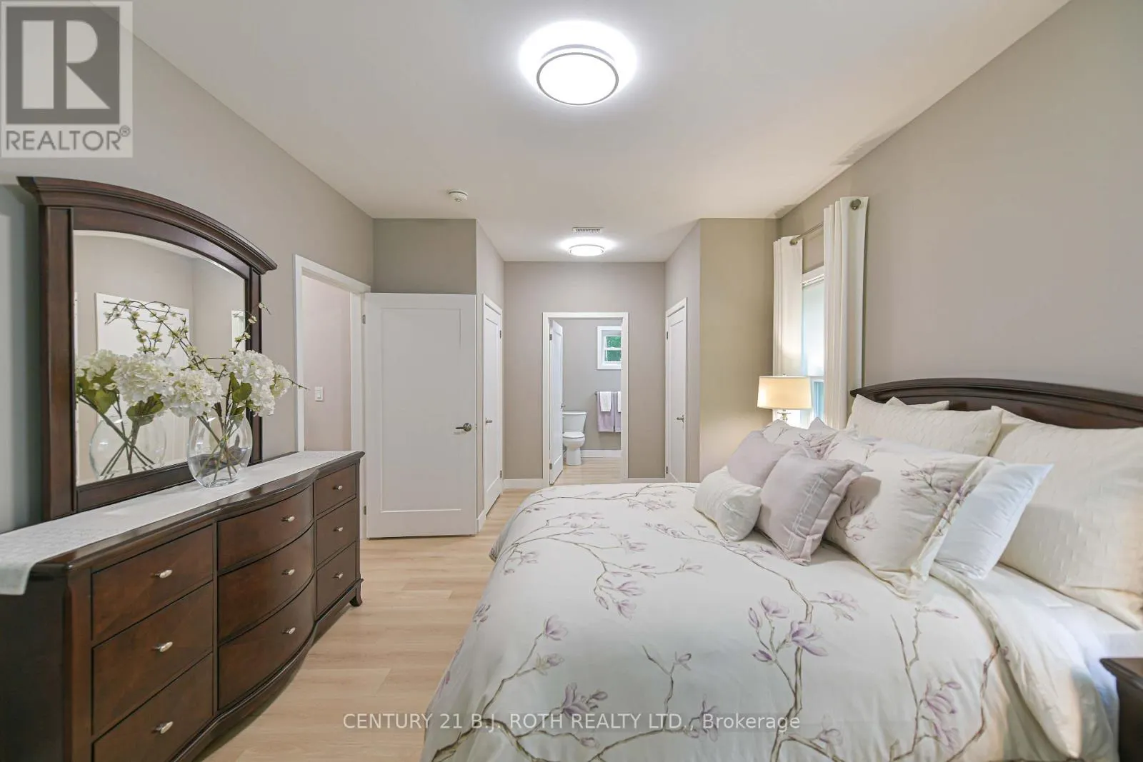 1650 TRADER COWAN ROAD
