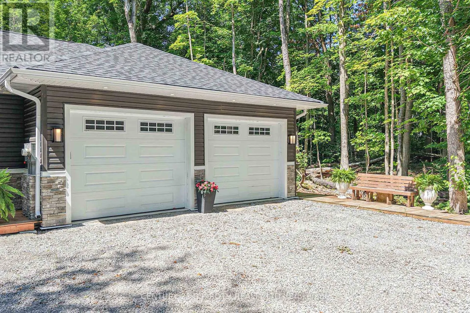 1650 TRADER COWAN ROAD