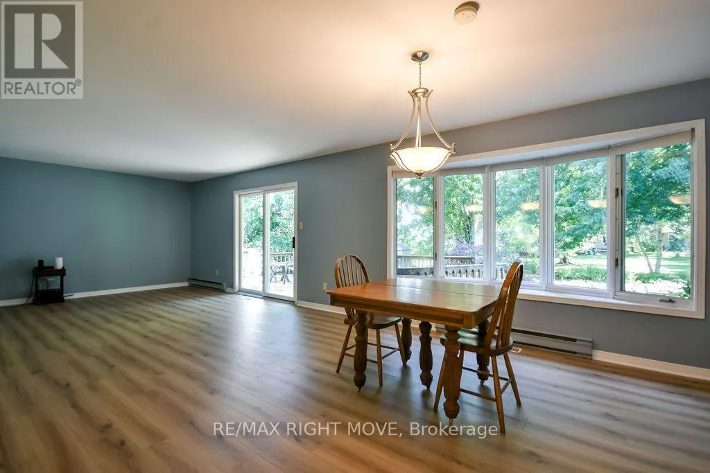 3263 SHOREVIEW DRIVE