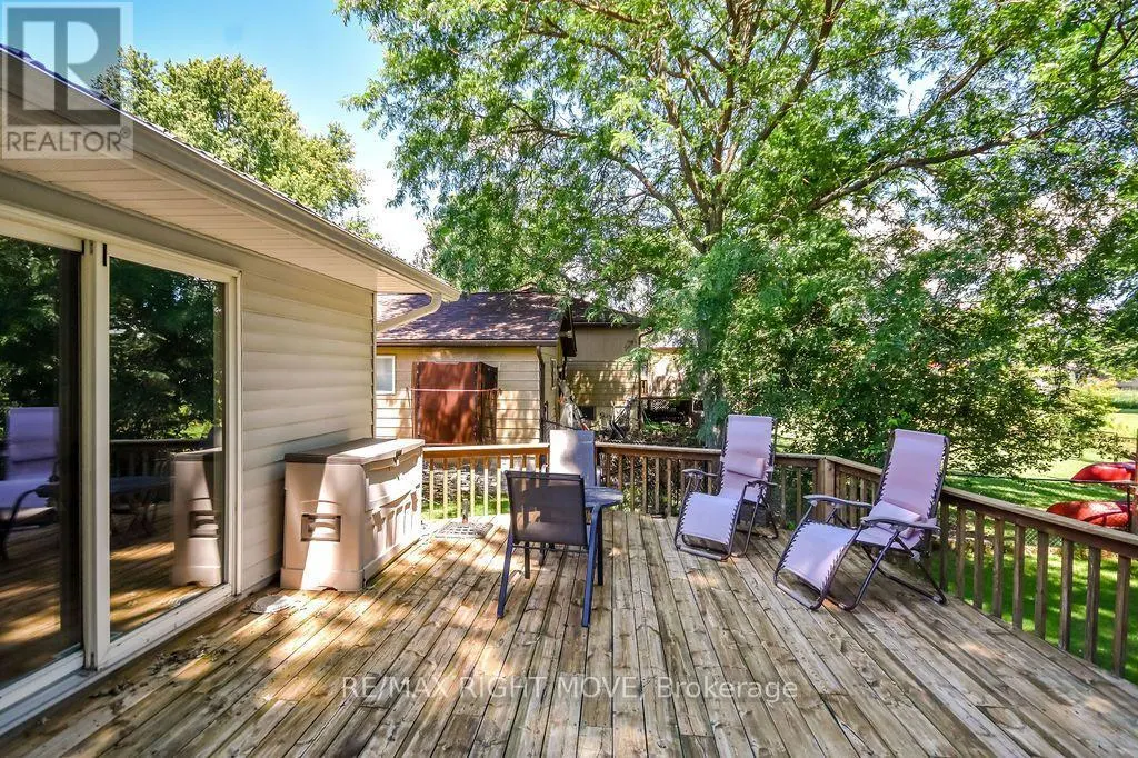 3263 SHOREVIEW DRIVE
