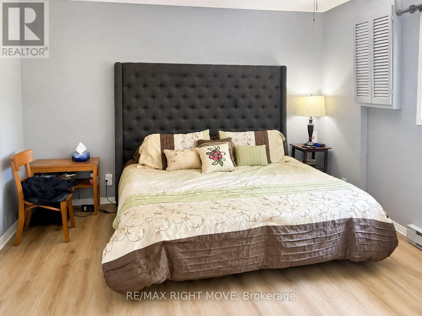 3263 SHOREVIEW DRIVE
