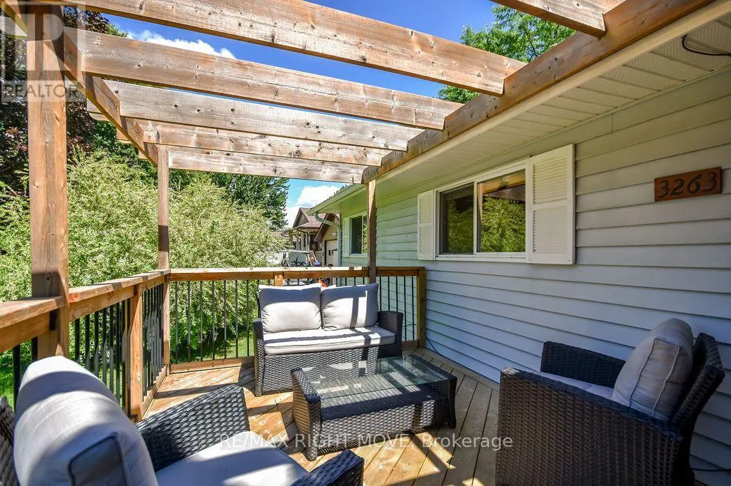 3263 SHOREVIEW DRIVE