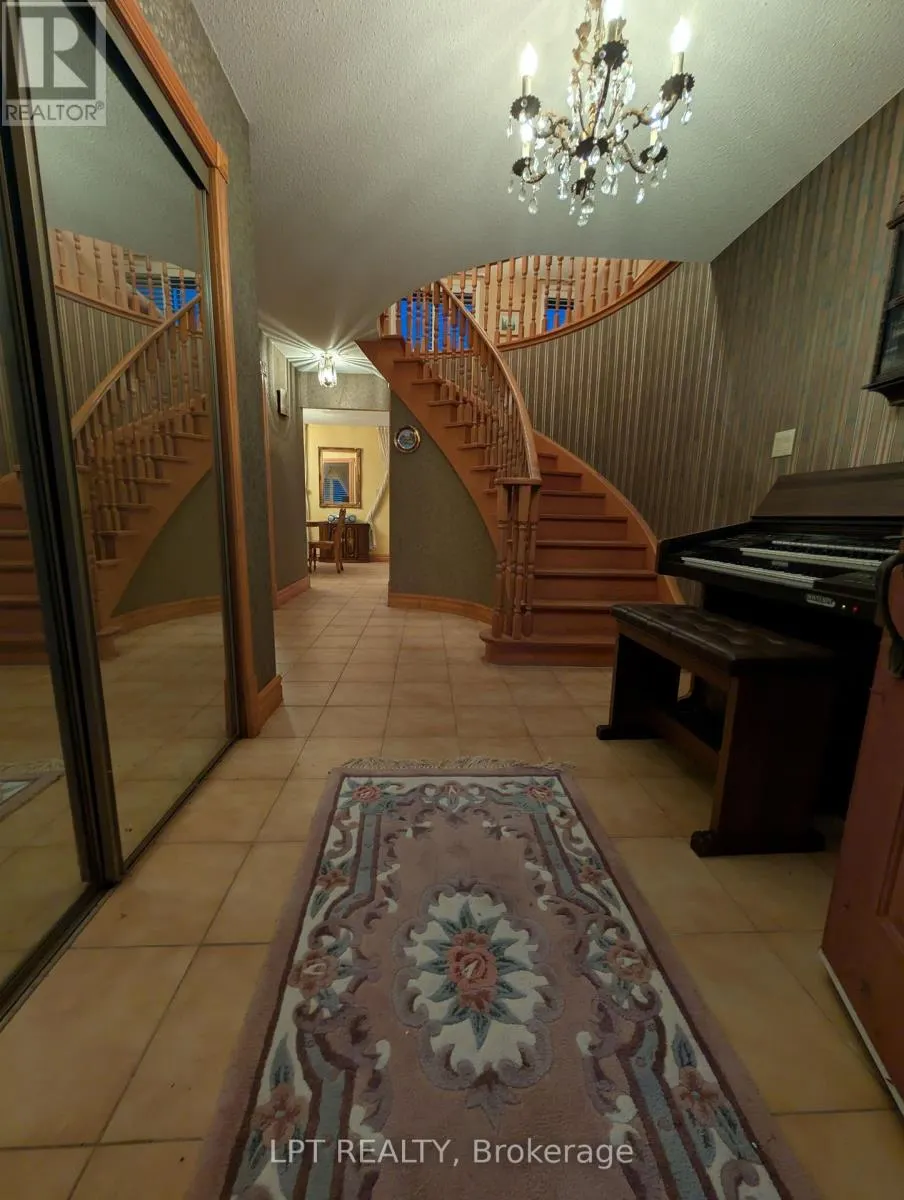 47 PARKSIDE DRIVE