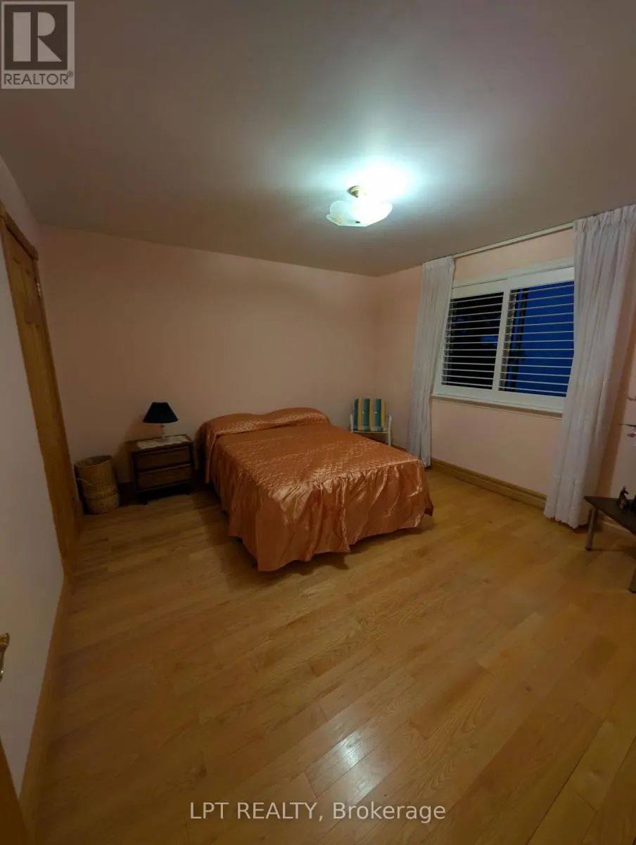 47 PARKSIDE DRIVE