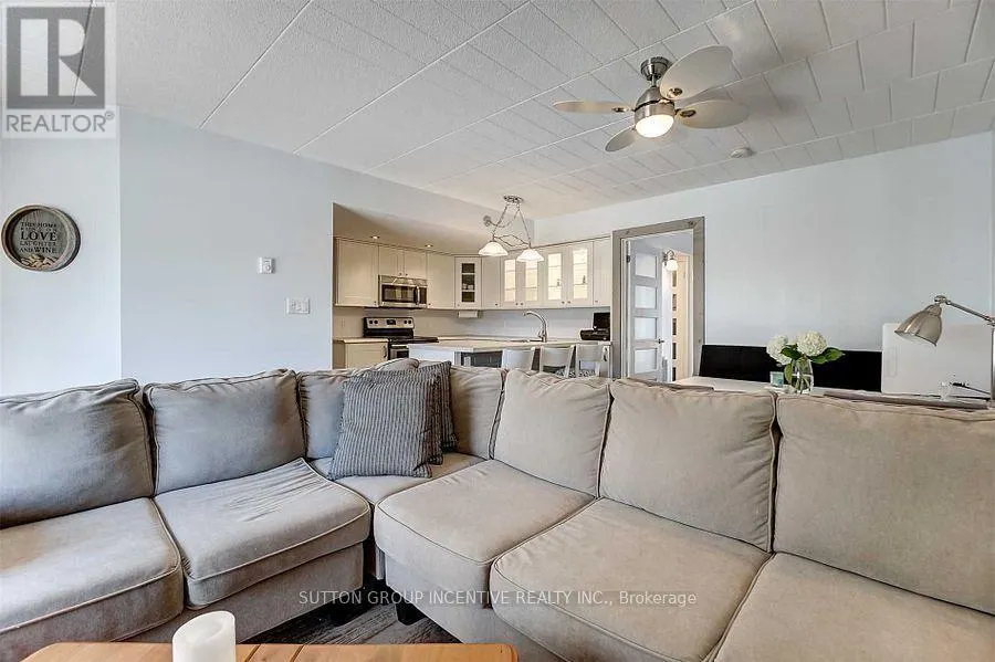 224 - 1102 HORSESHOE VALLEY ROAD W