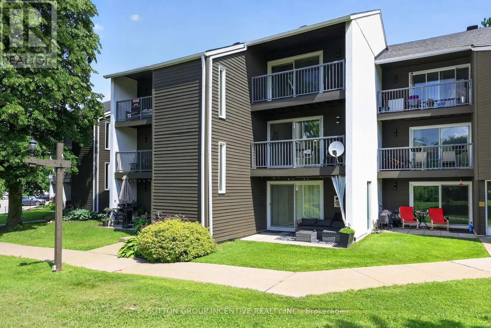 224 - 1102 HORSESHOE VALLEY ROAD W