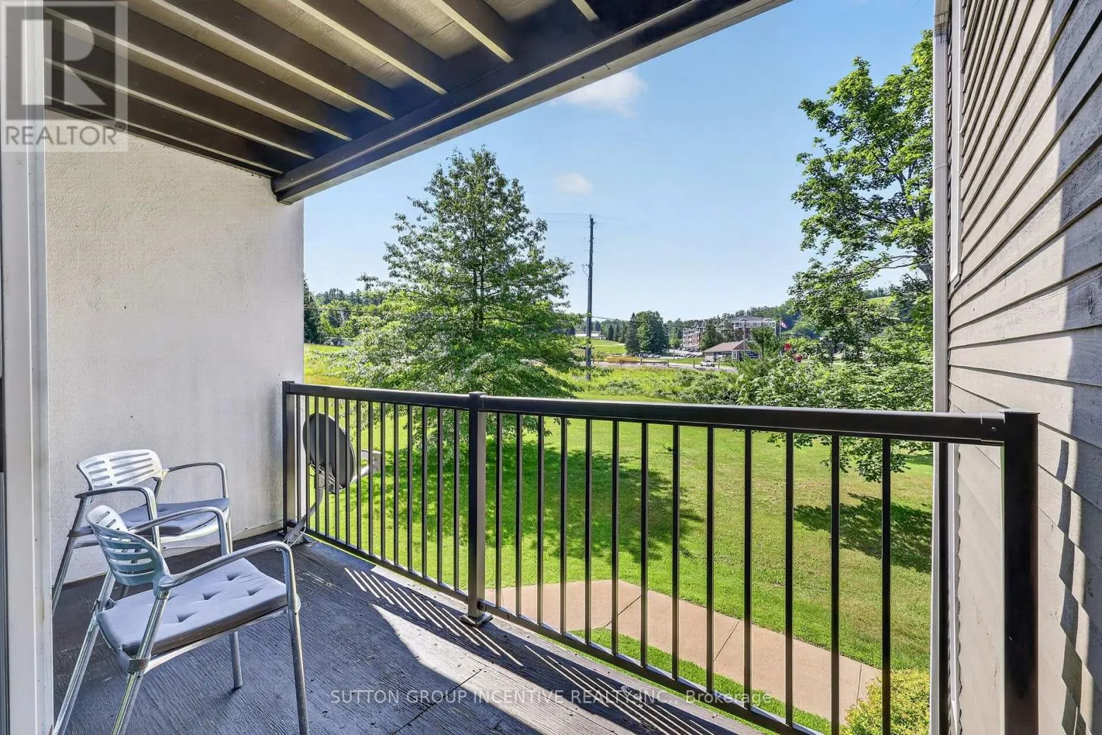 224 - 1102 HORSESHOE VALLEY ROAD W