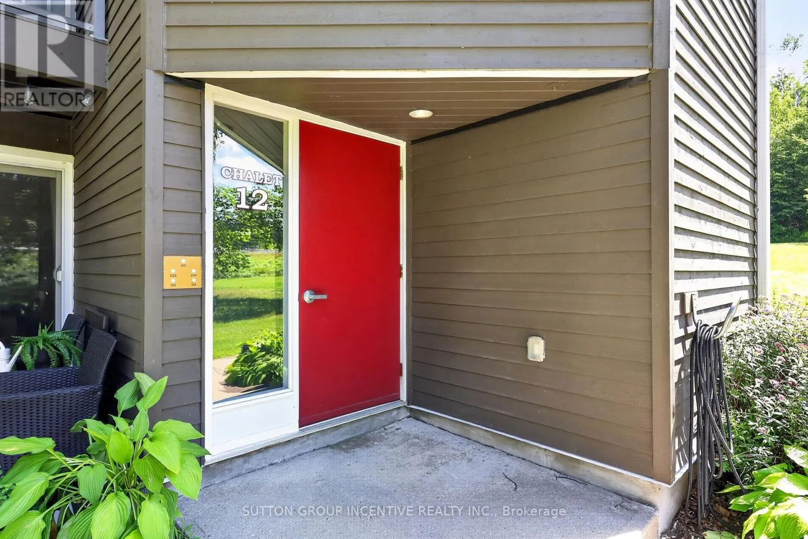 224 - 1102 HORSESHOE VALLEY ROAD W