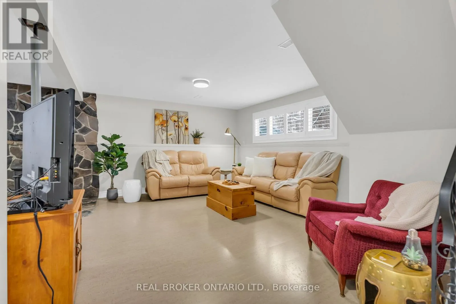 2477 OLD FORT ROAD