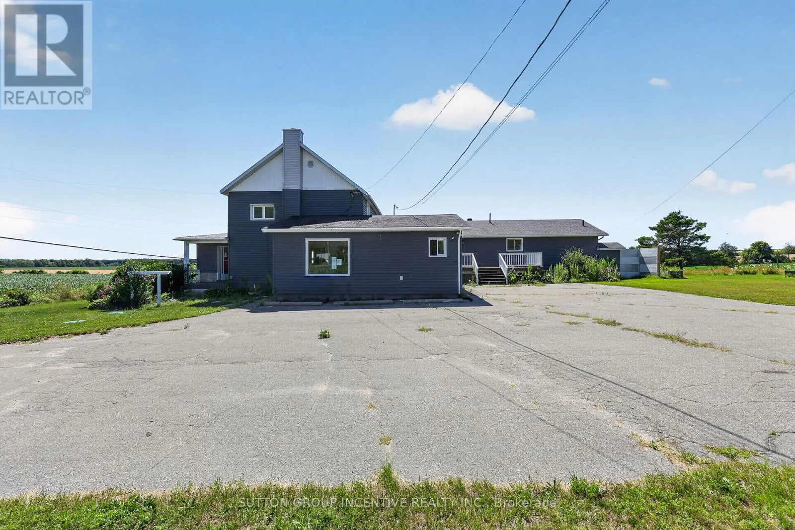 160 LAFONTAINE ROAD W