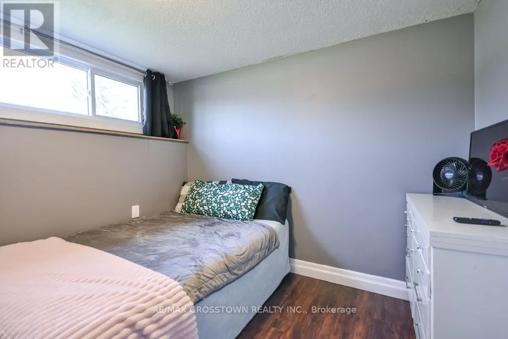 461 BARNES AVENUE