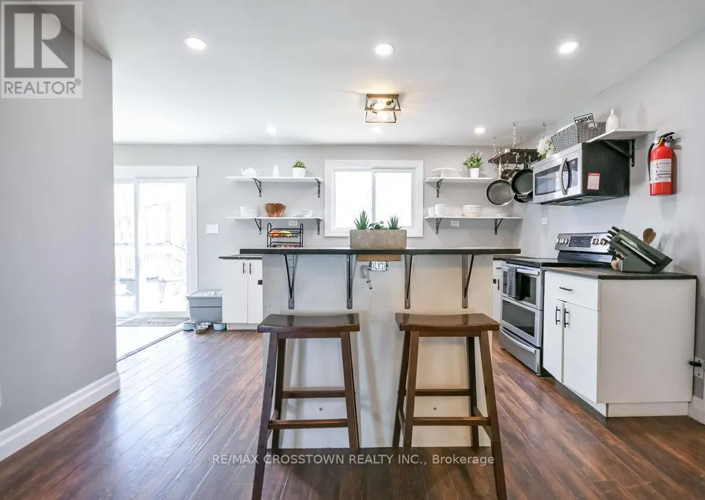 461 BARNES AVENUE
