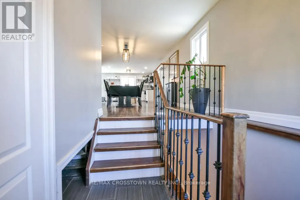 461 BARNES AVENUE