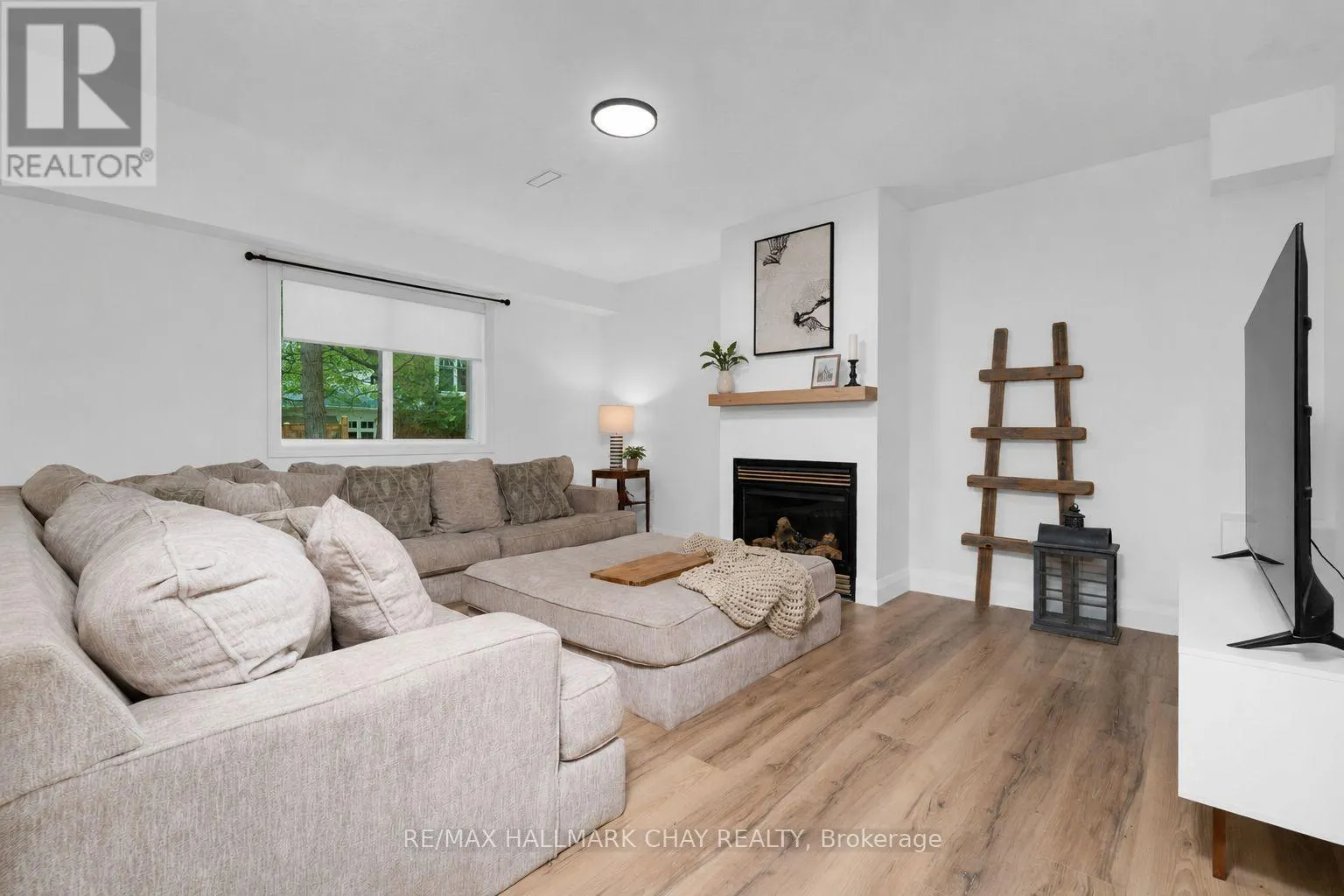 12 OAKMONT AVENUE