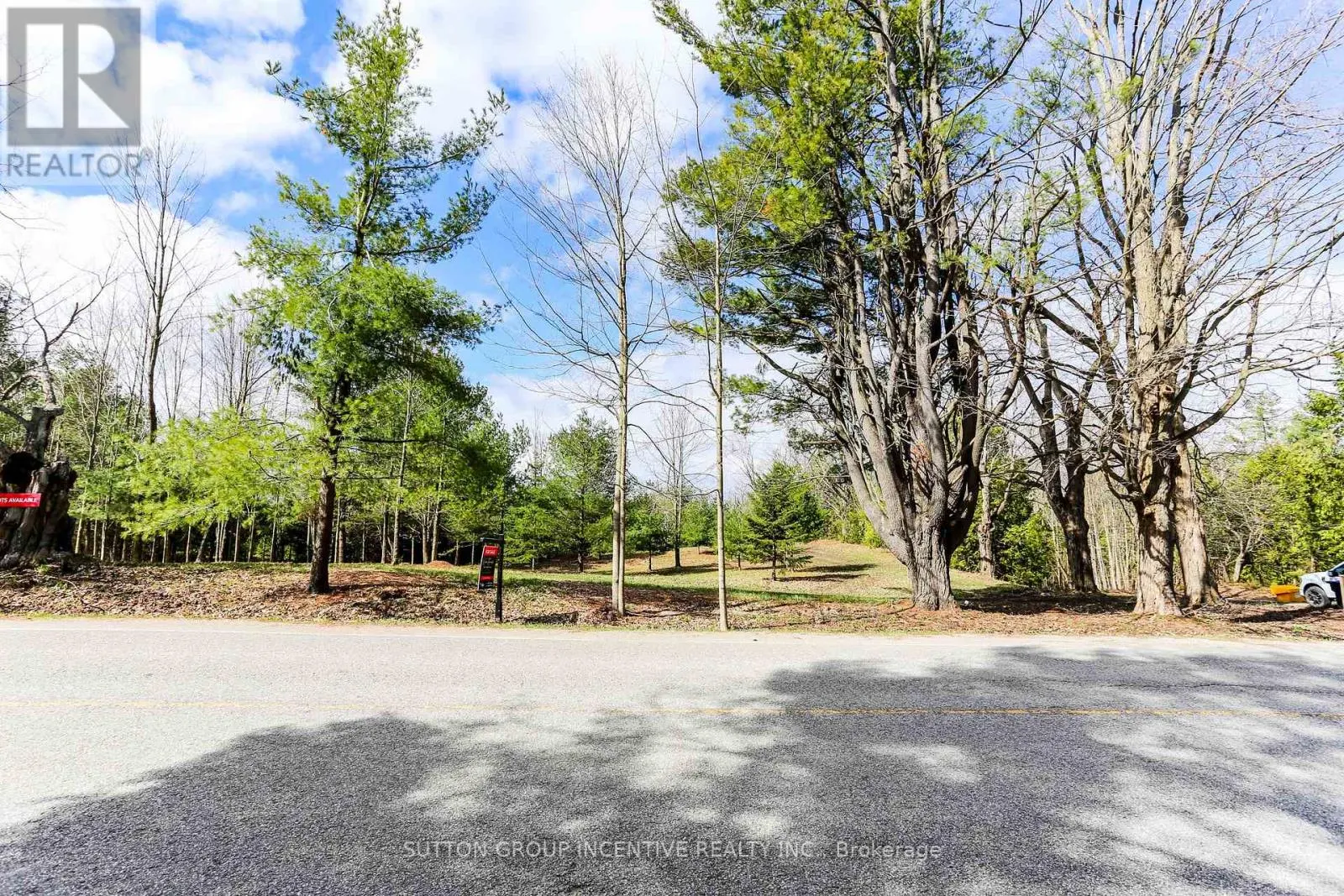 2790 OLD SECOND ROAD S