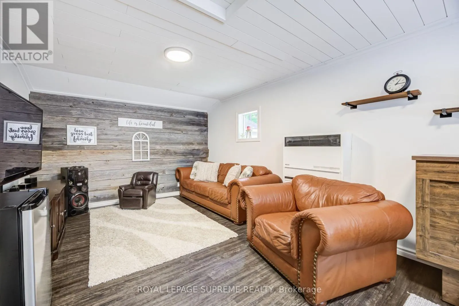 114 DESROCHES TRAIL