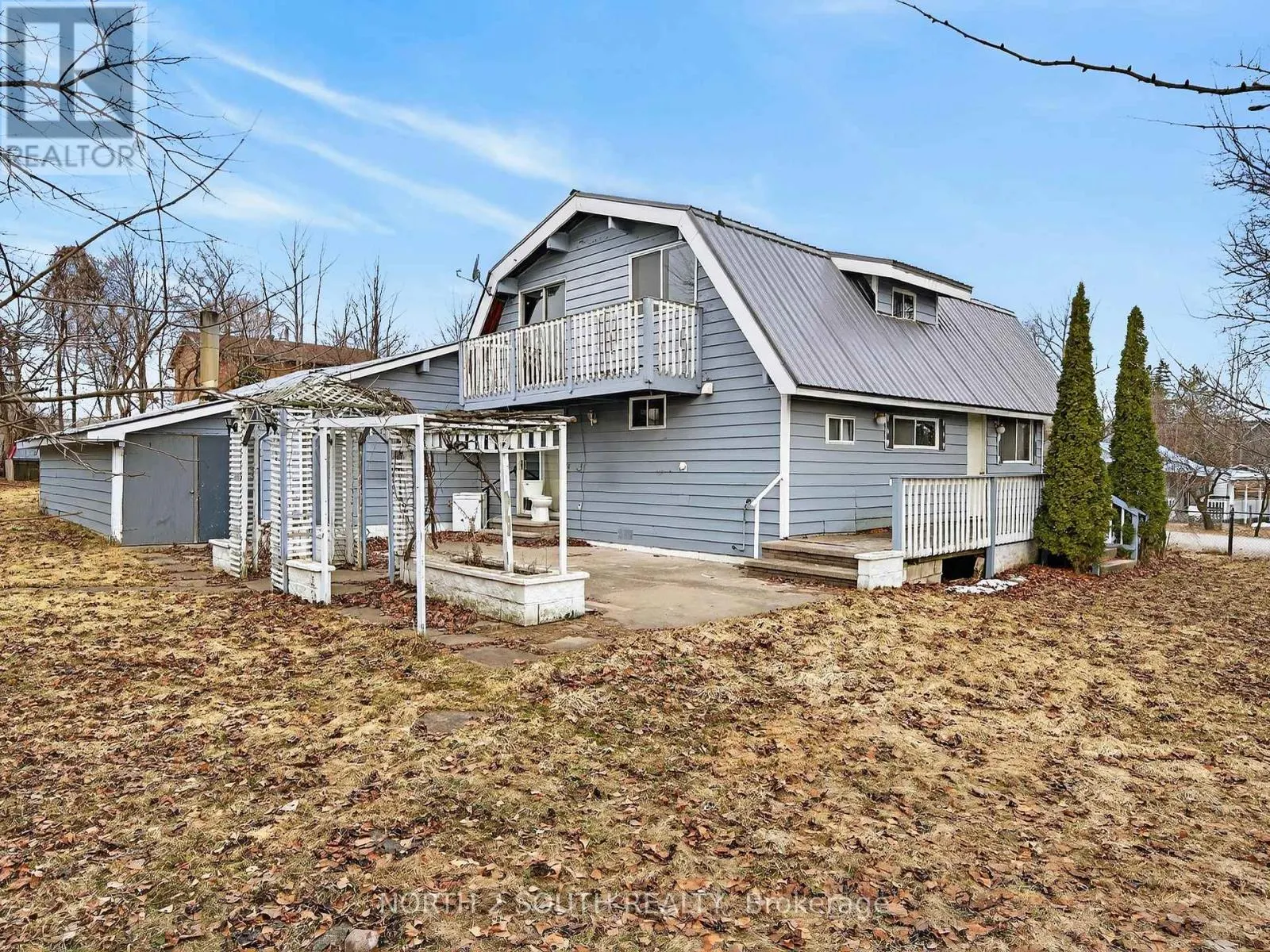 13 BAYVIEW AVENUE