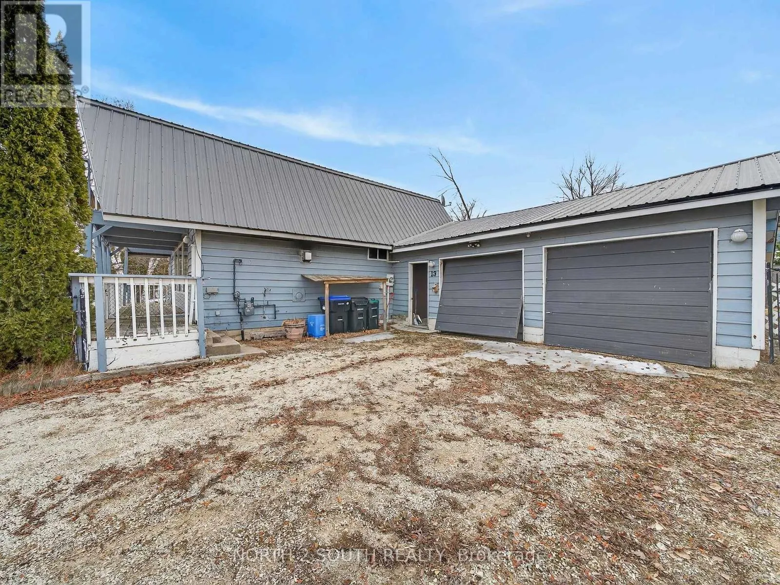 13 BAYVIEW AVENUE