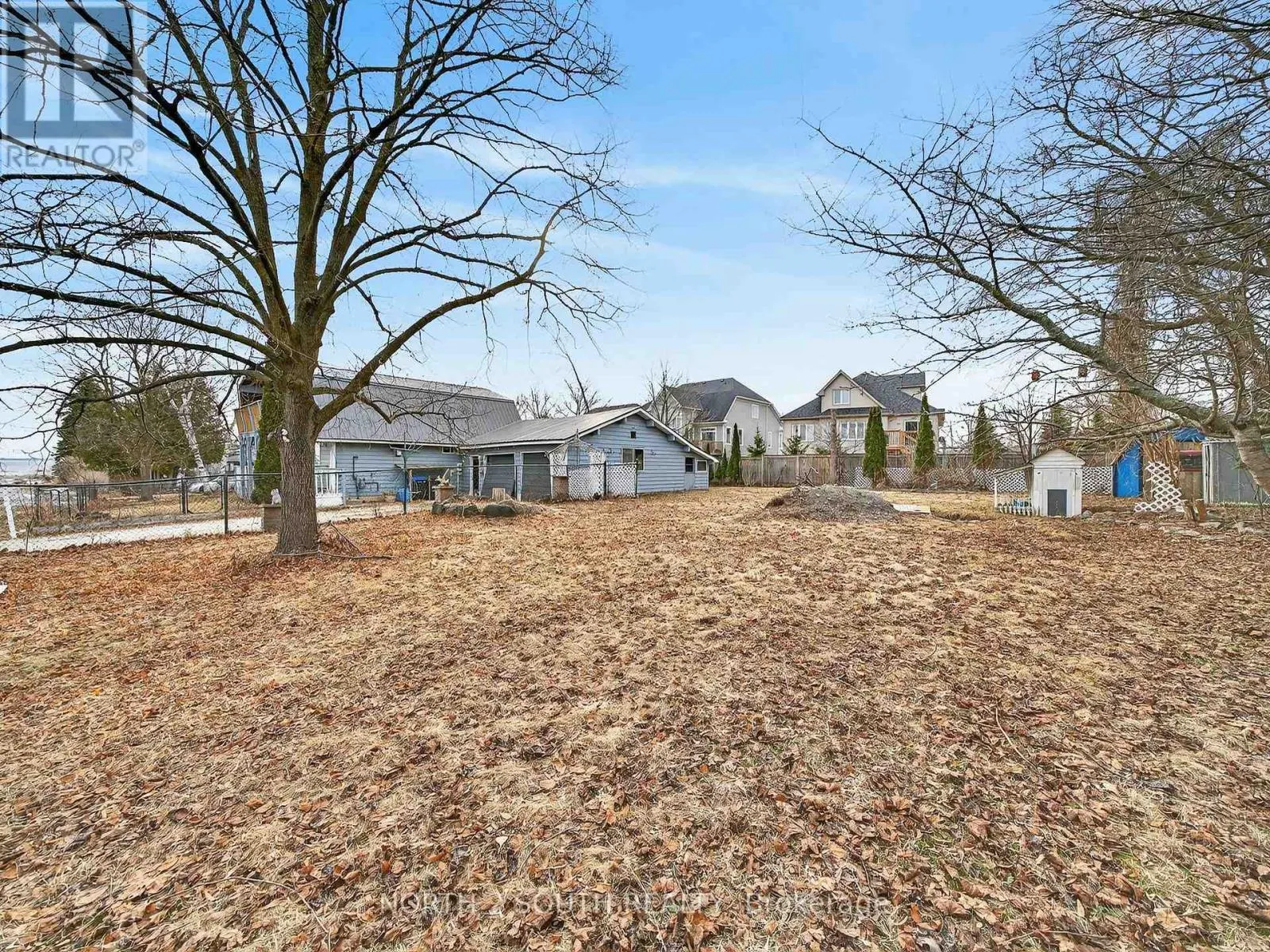 13 BAYVIEW AVENUE