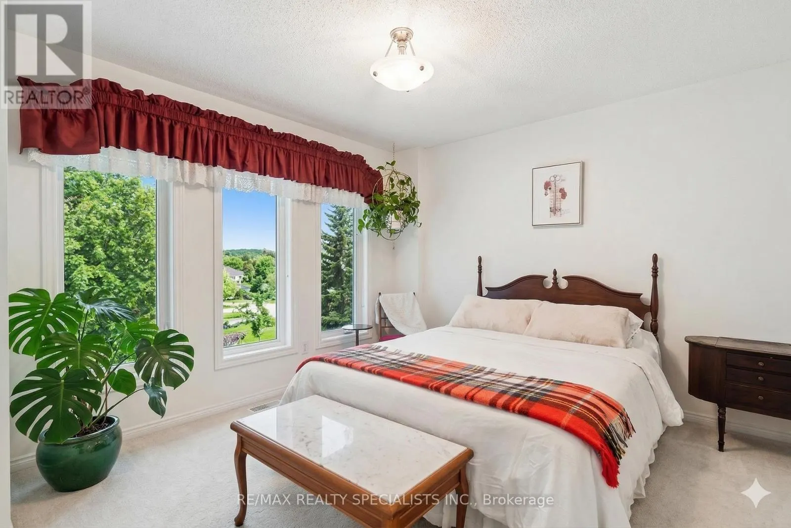 22 LAMONT CREEK DRIVE