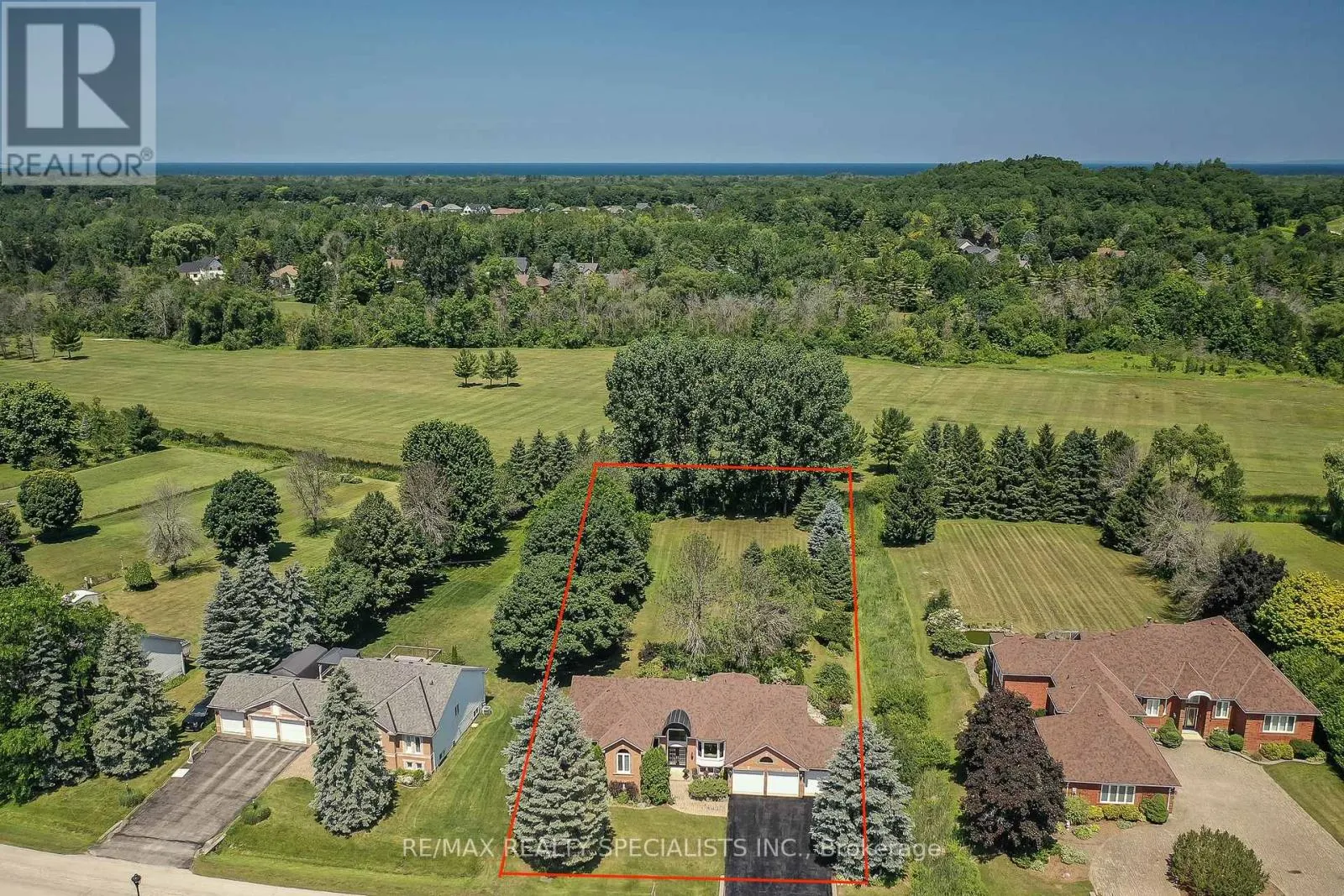 22 LAMONT CREEK DRIVE