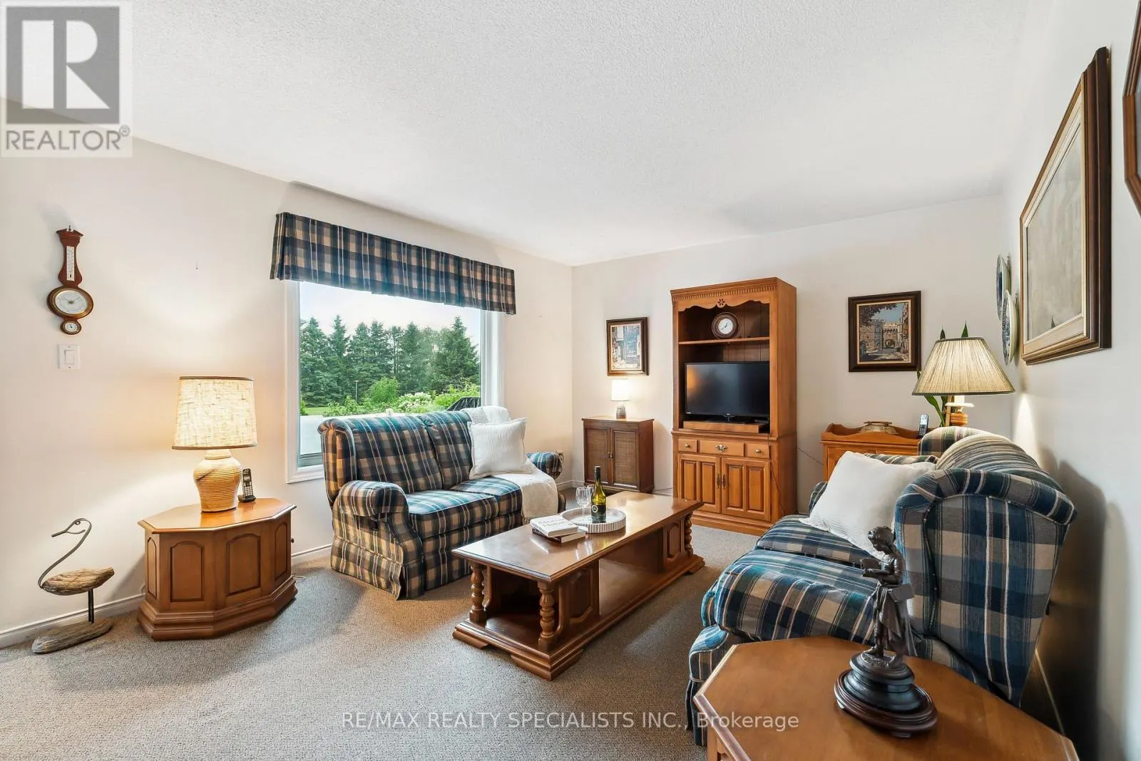 22 LAMONT CREEK DRIVE