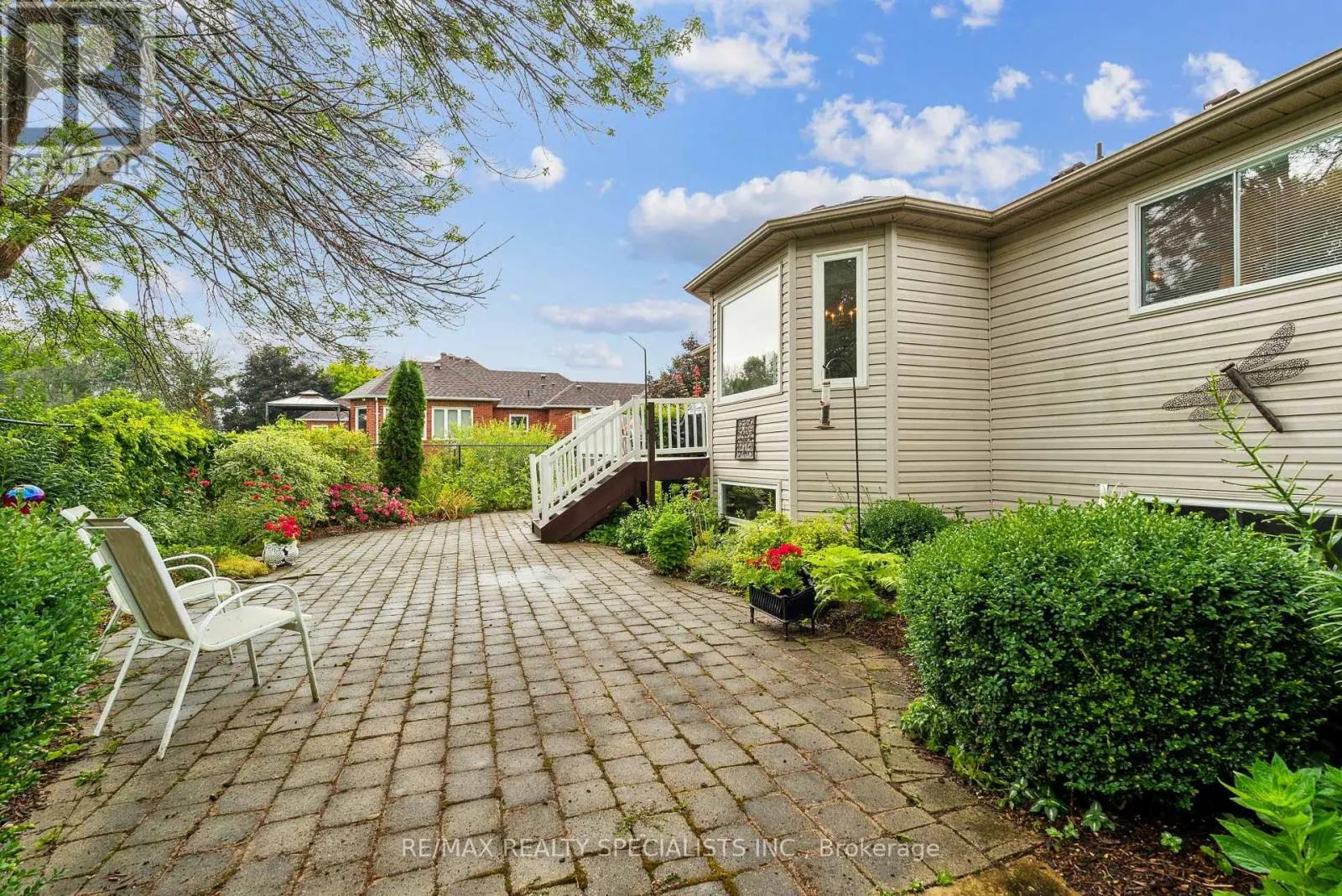 22 LAMONT CREEK DRIVE