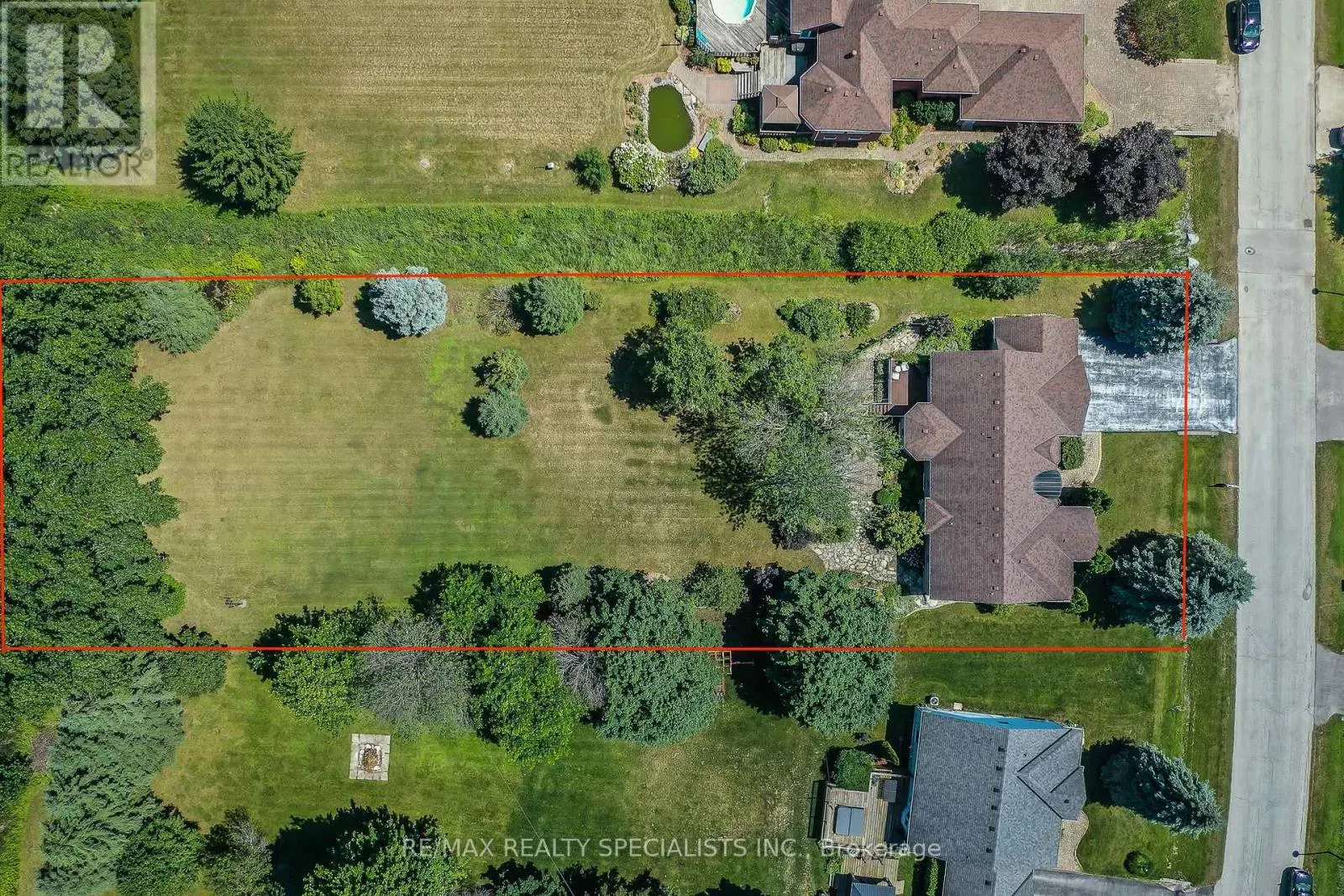22 LAMONT CREEK DRIVE