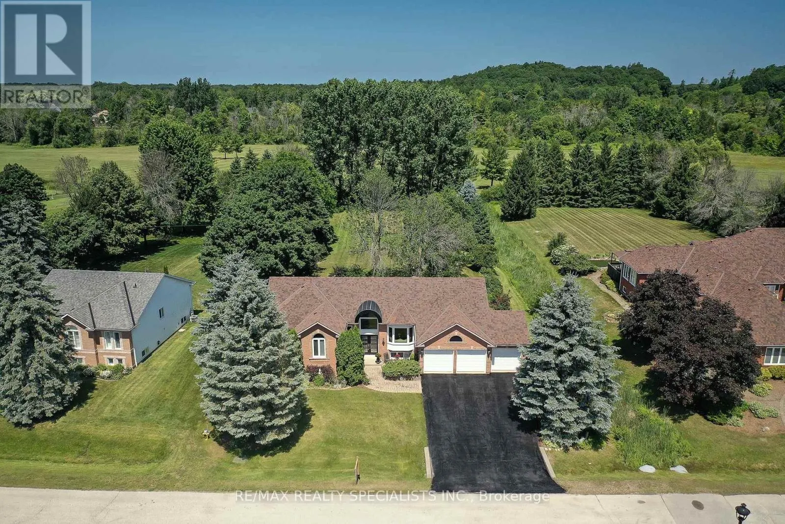 22 LAMONT CREEK DRIVE