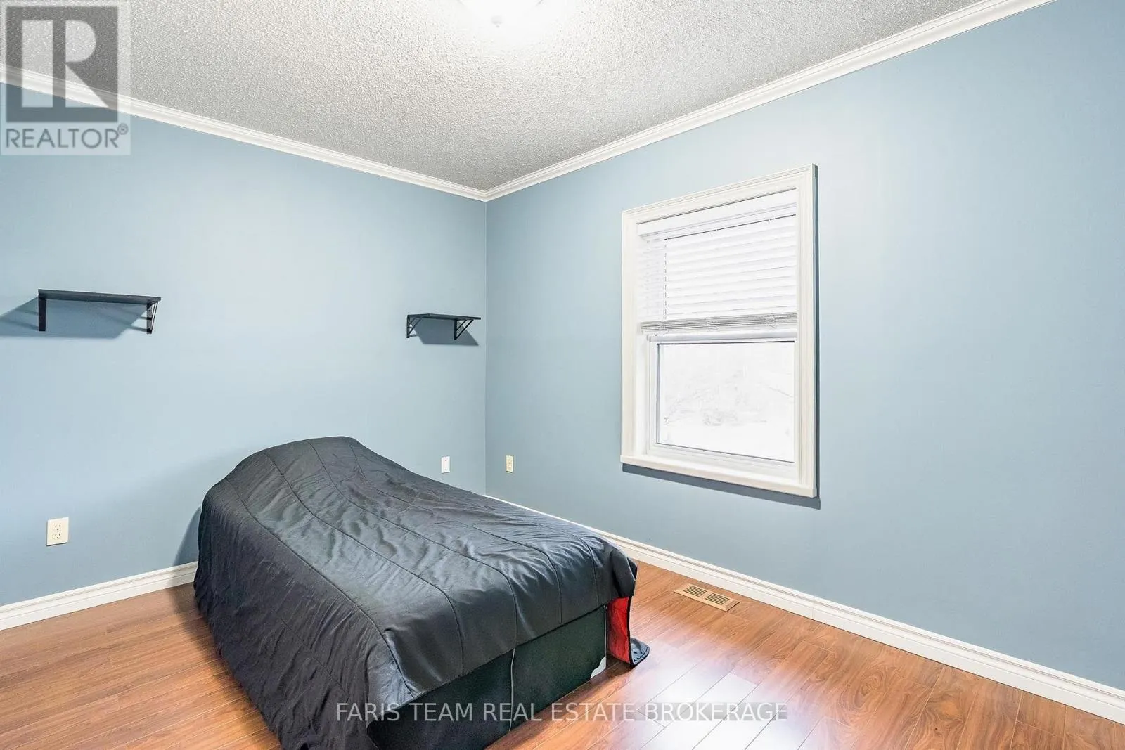 301 CONCESSION 4 ROAD E