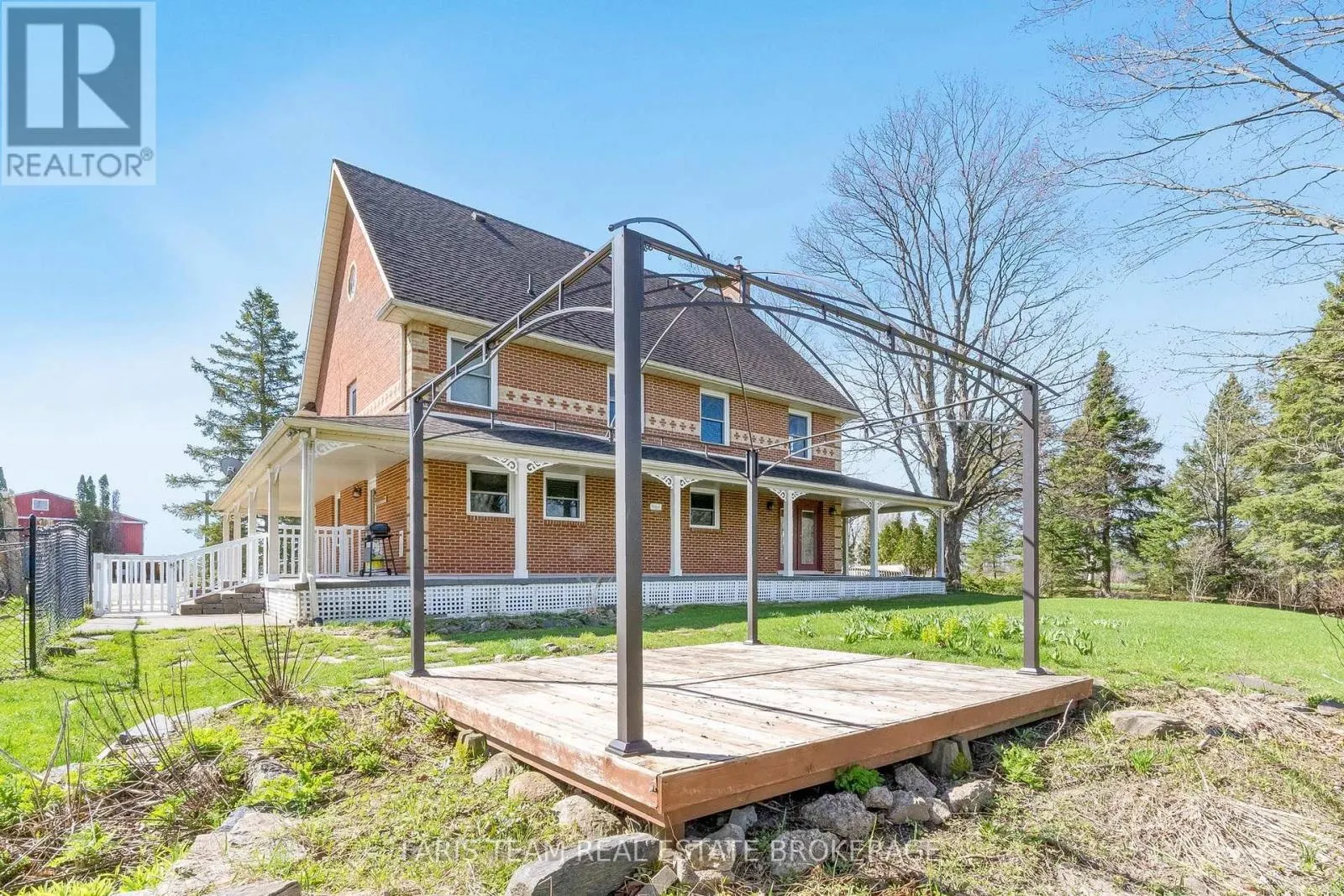 301 CONCESSION 4 ROAD E