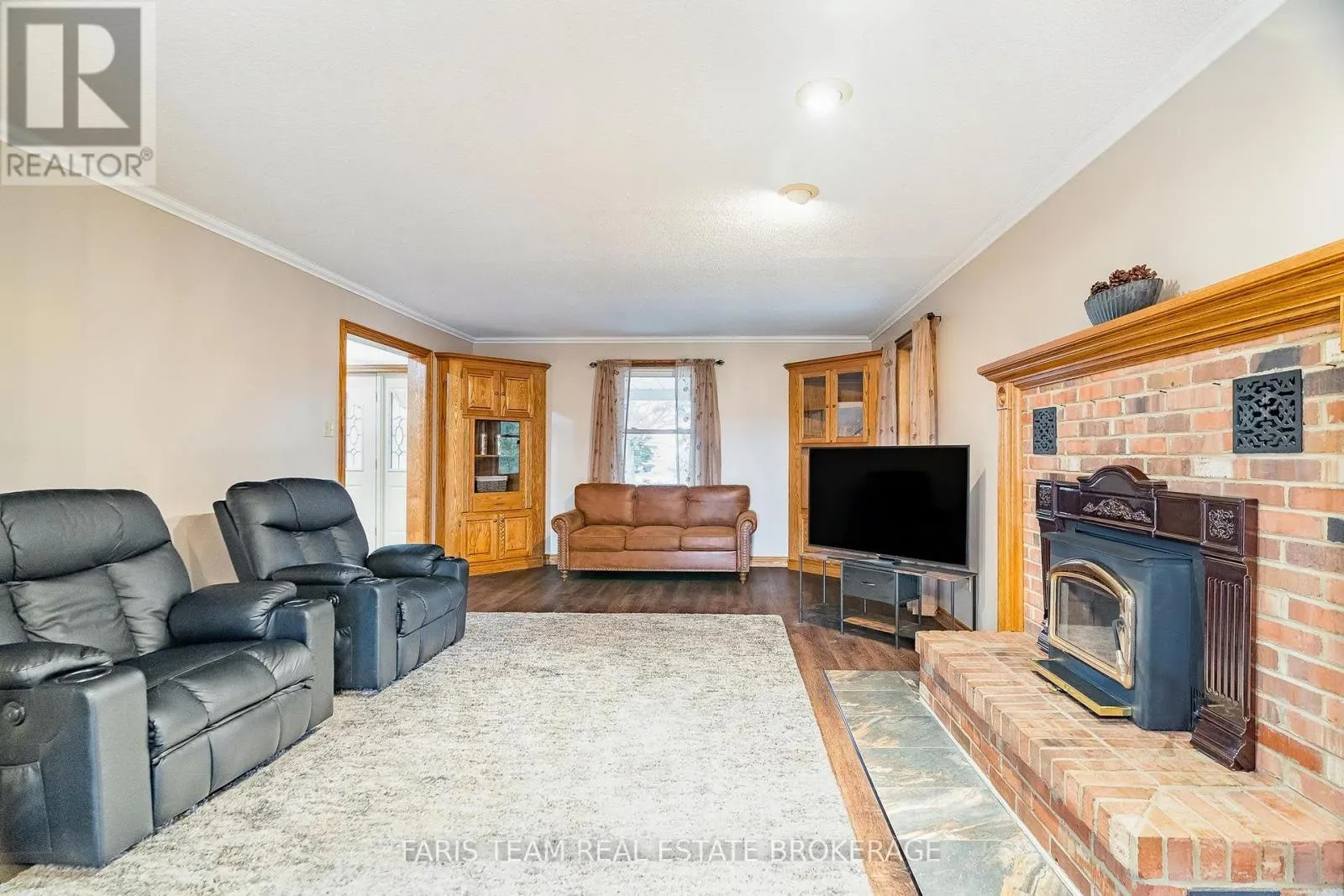 301 CONCESSION 4 ROAD E