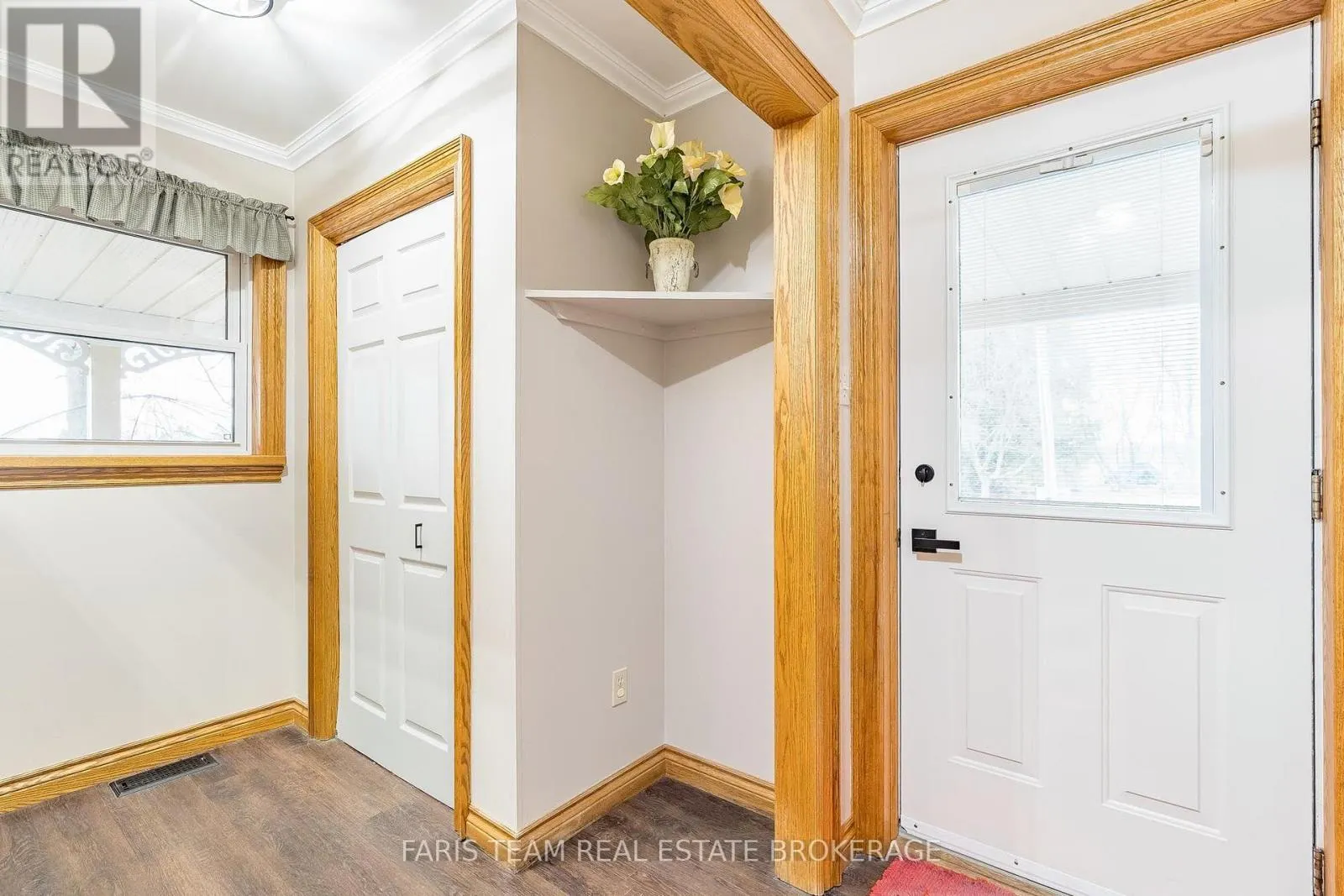 301 CONCESSION 4 ROAD E