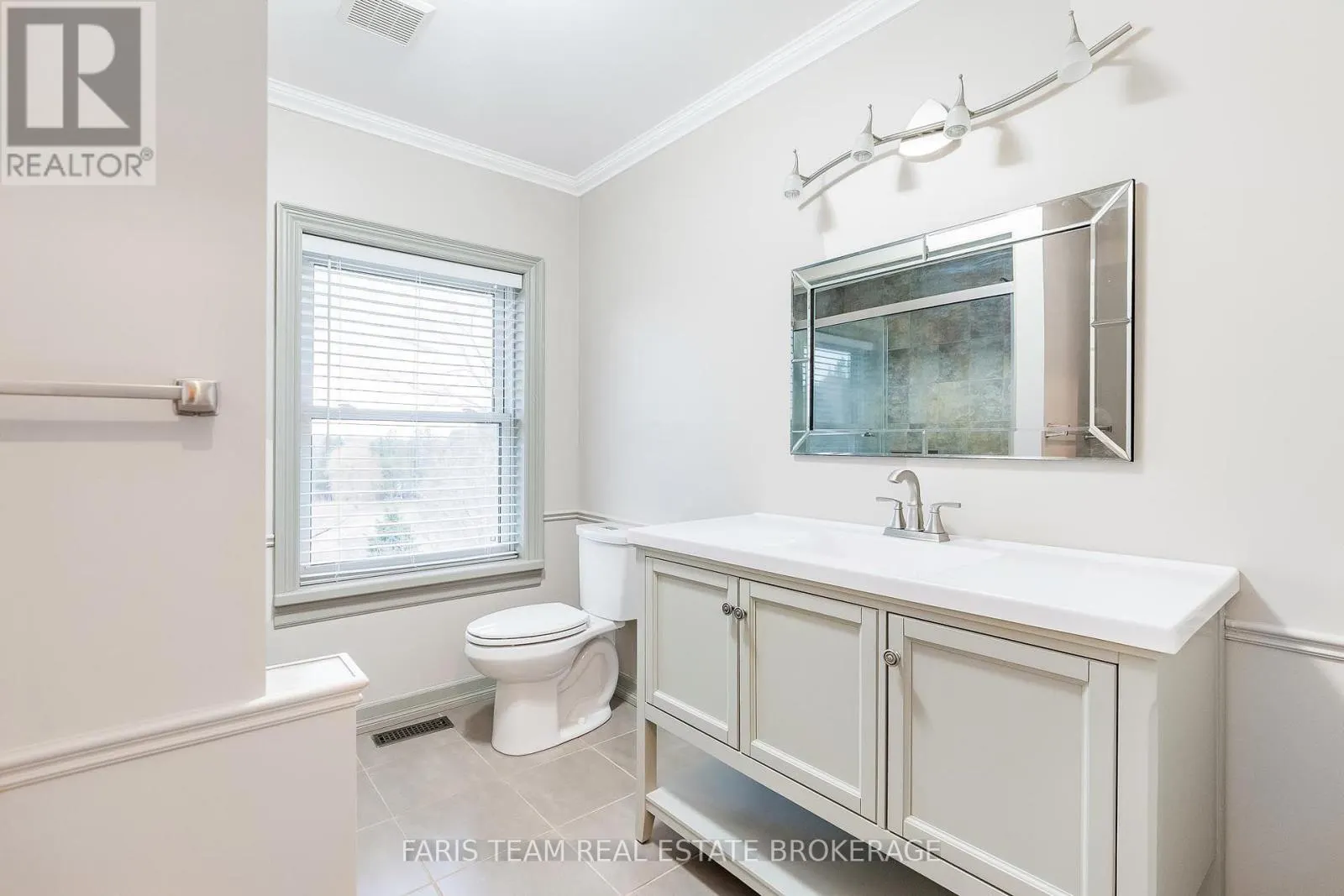301 CONCESSION 4 ROAD E