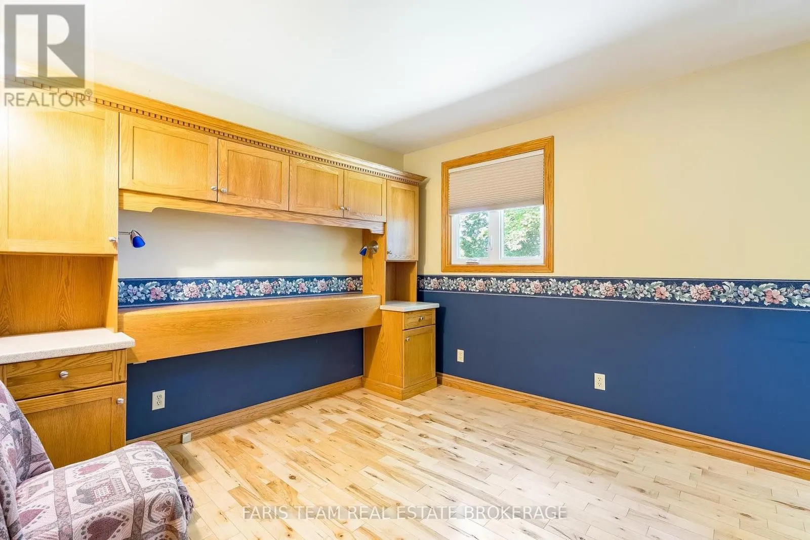 2554 CHAMPLAIN ROAD