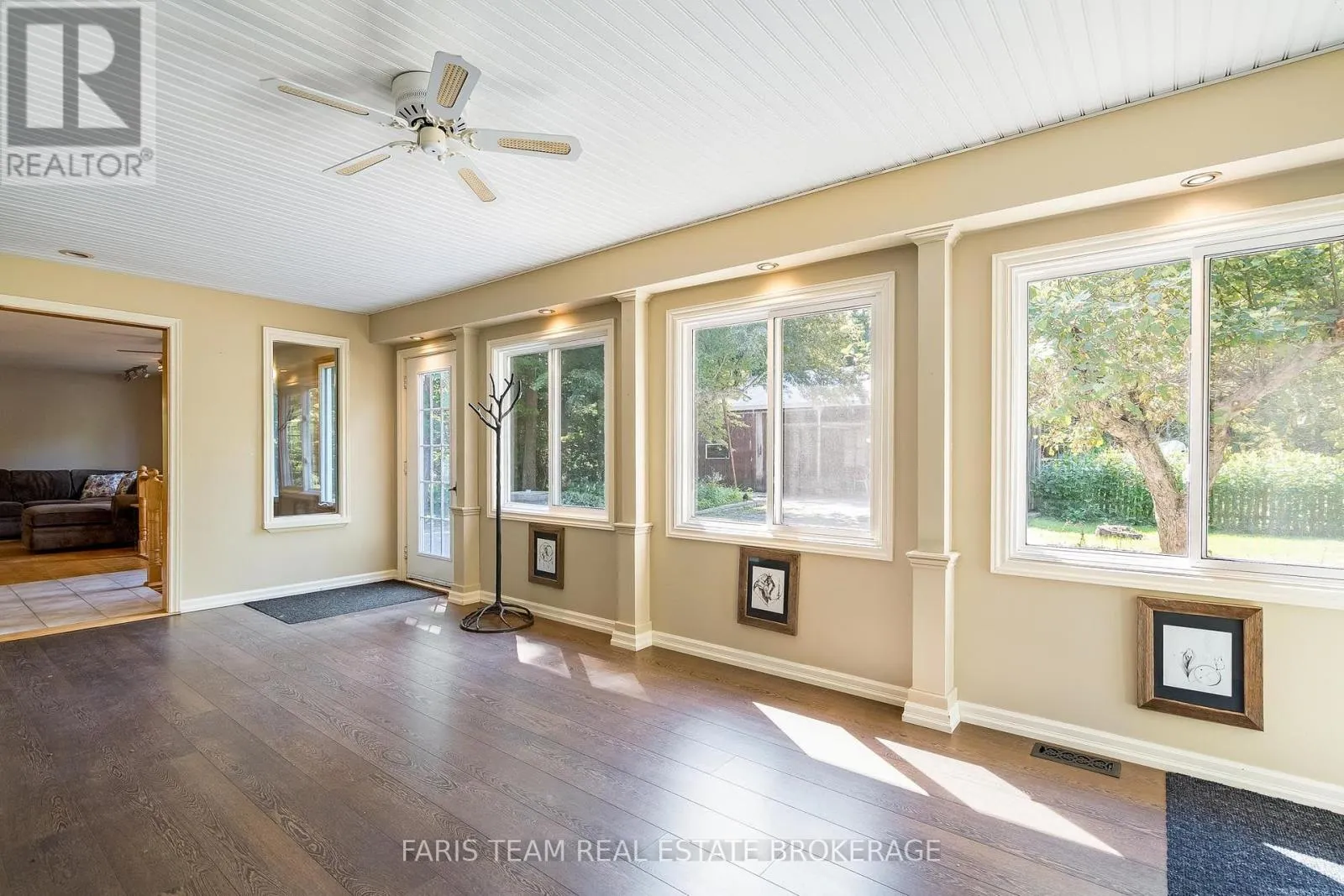 2554 CHAMPLAIN ROAD
